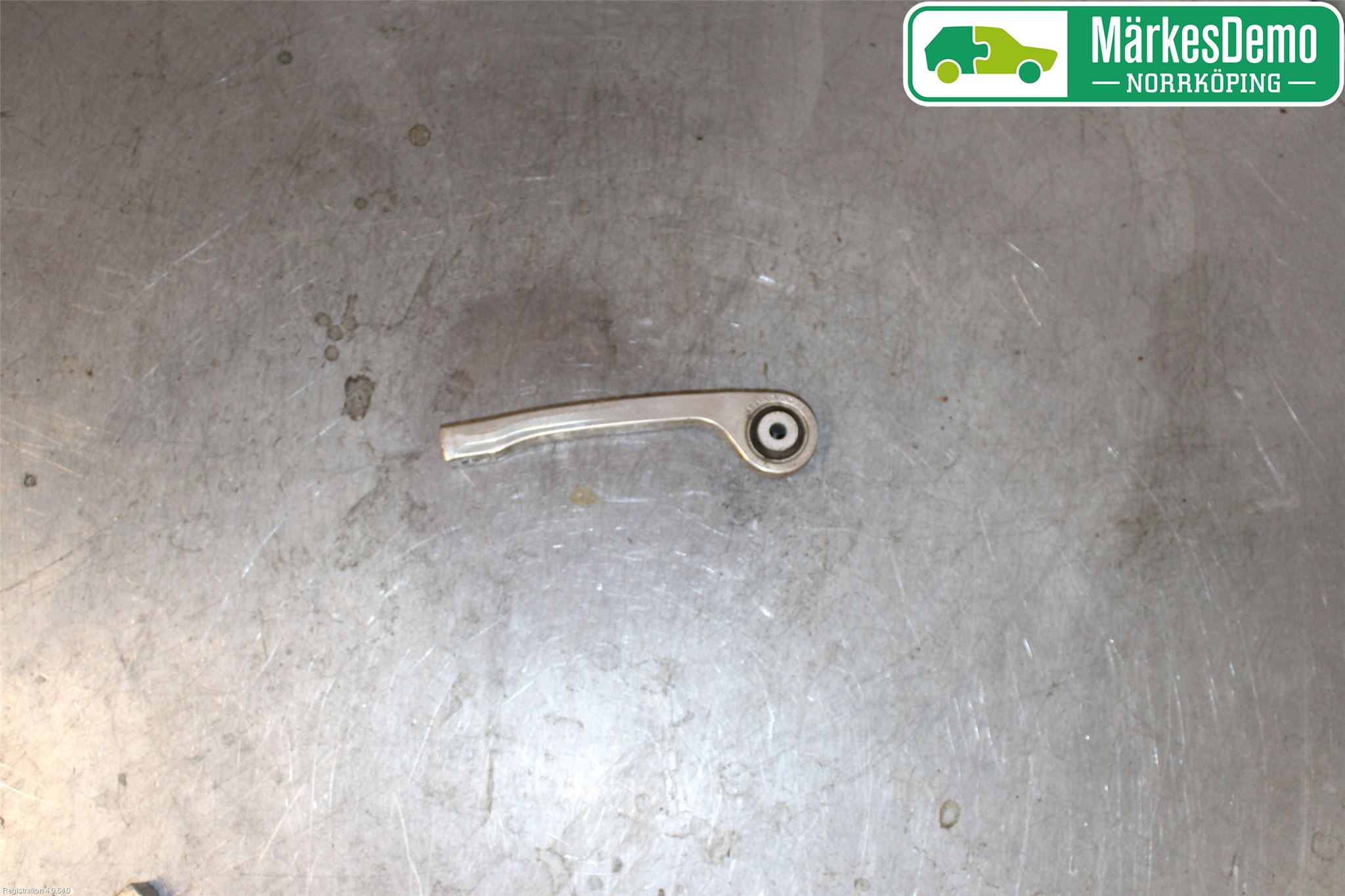 Audi A4/S4 B9 20- Krängningshämmarstag Bak