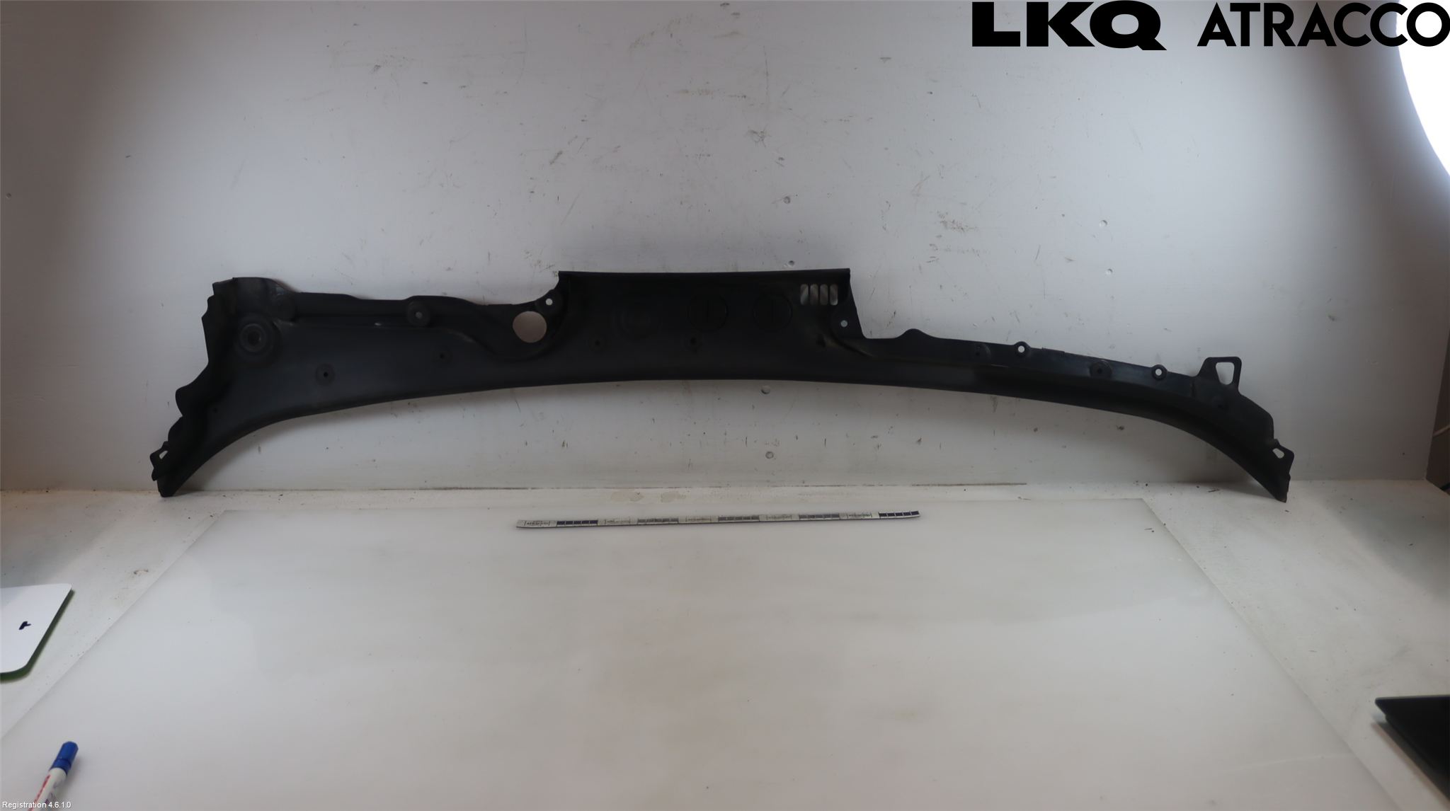 BMW 5 F10/F11/F18 09-17 Torpedplåt-Torpedplast