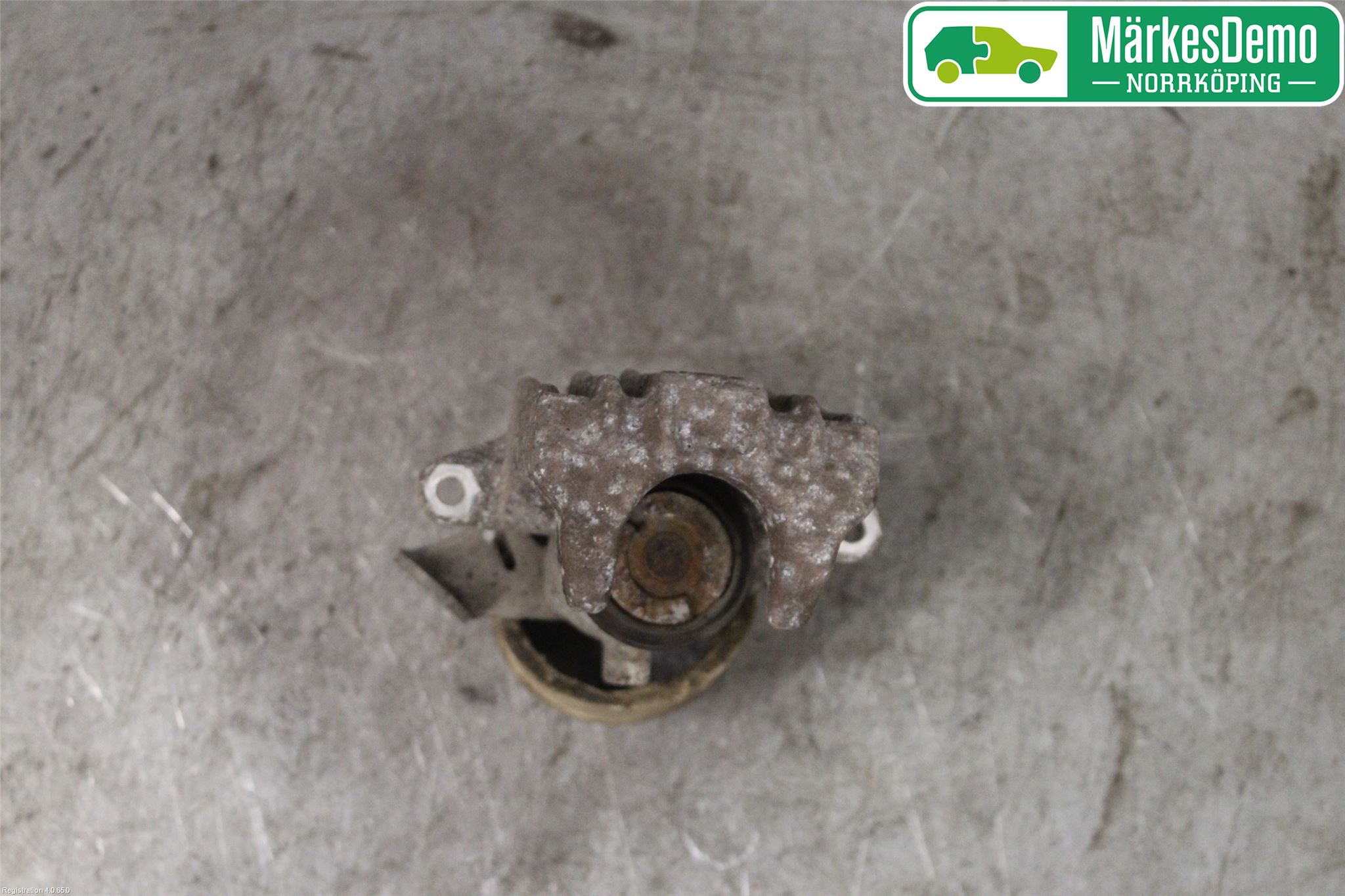 Skoda PRAKTIK Bromsok Bak Höger