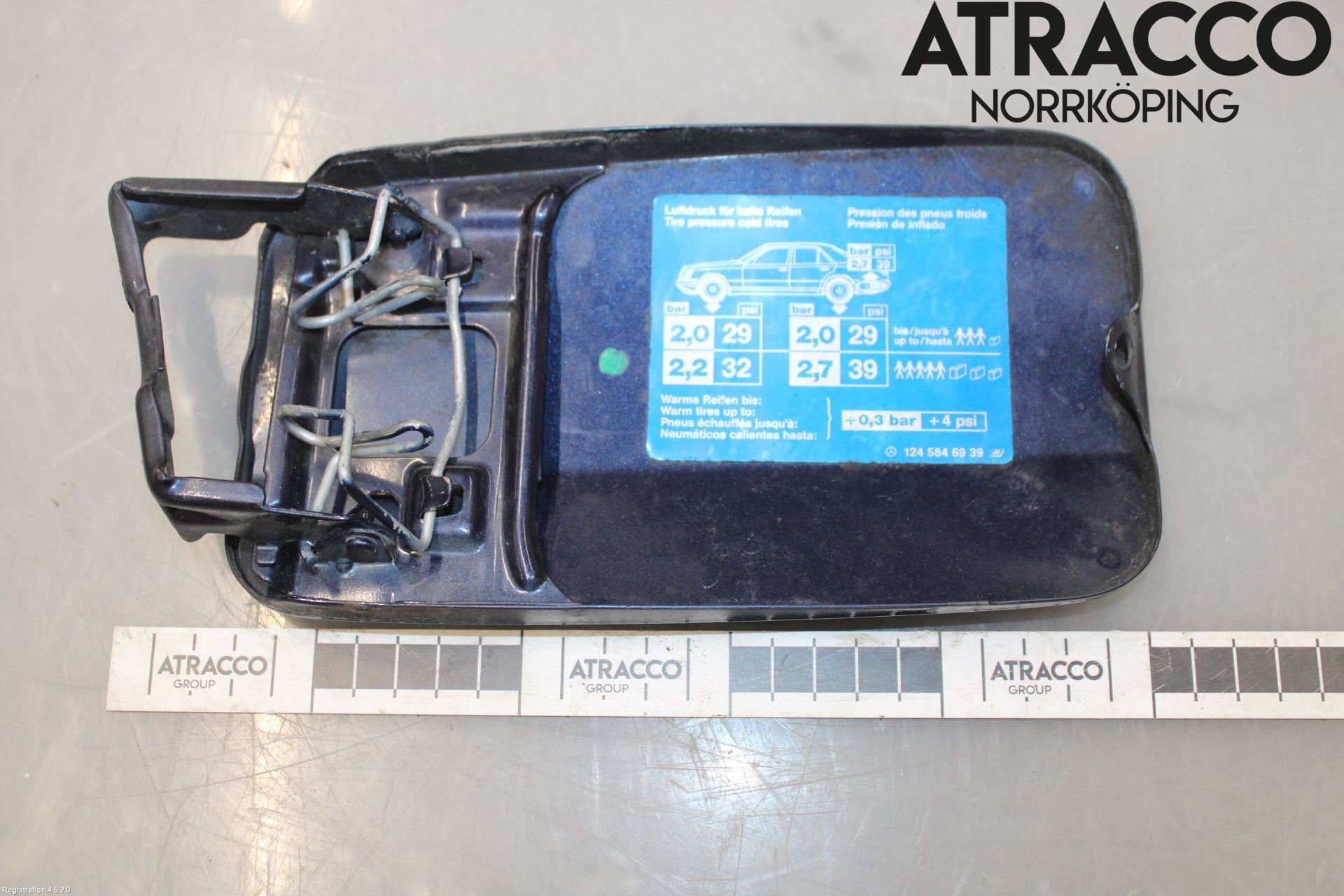 Mercedes-Benz MB 200-500  (W124) 86-96 Tanklucka