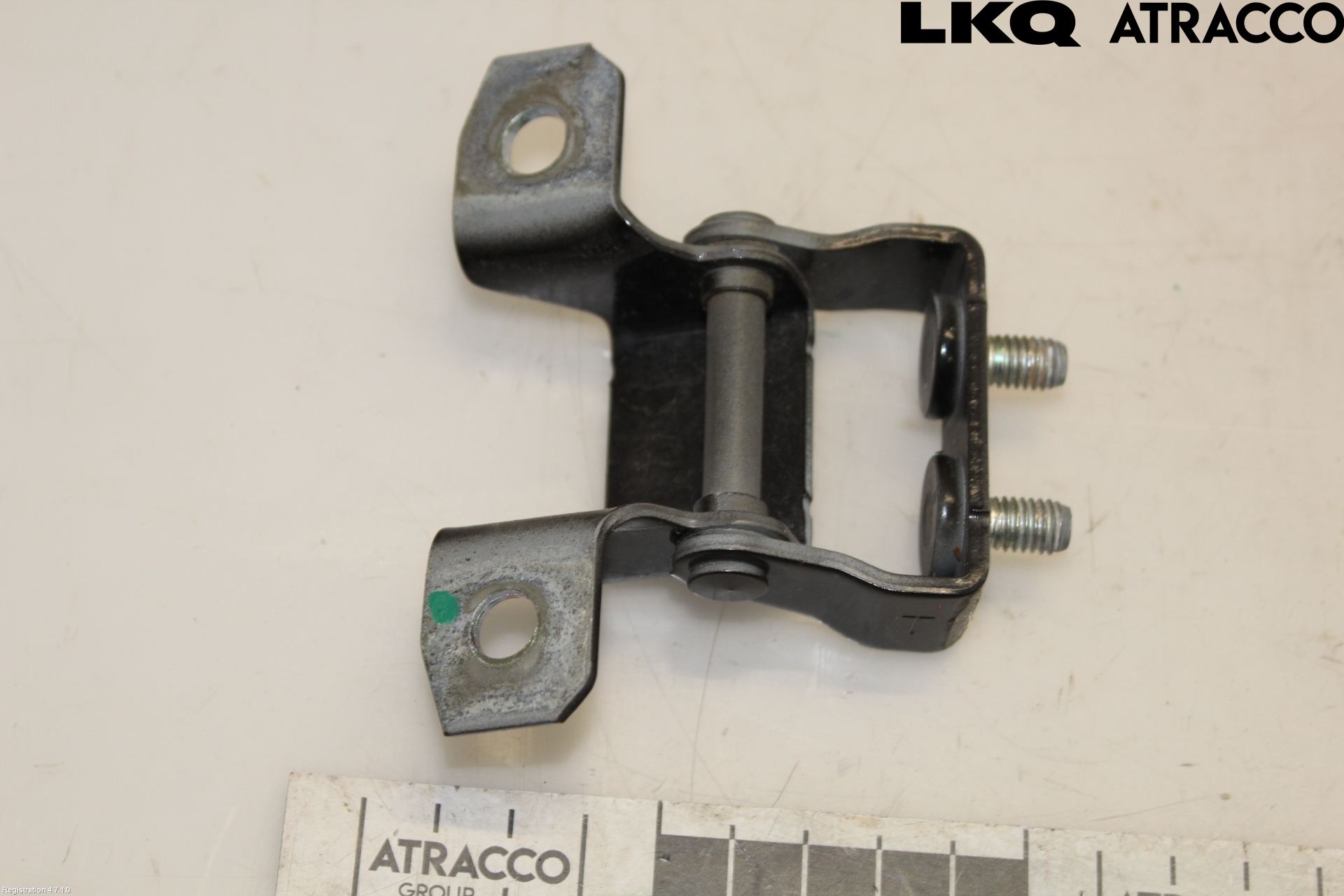 Mazda CX-30 20- Bakluckegångjärn Vä