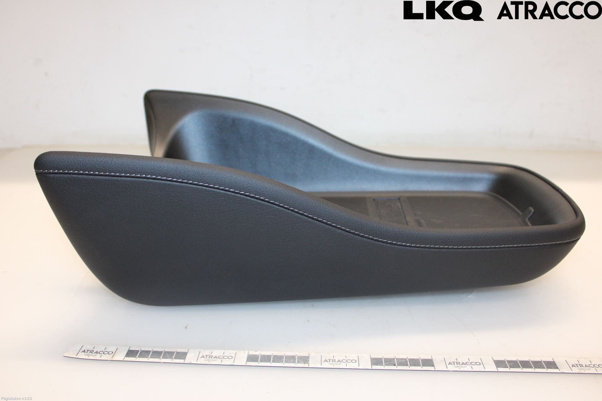 Mercedes-Benz MB EQE (V295) 22- Instrumentbräda Förvaringsfack