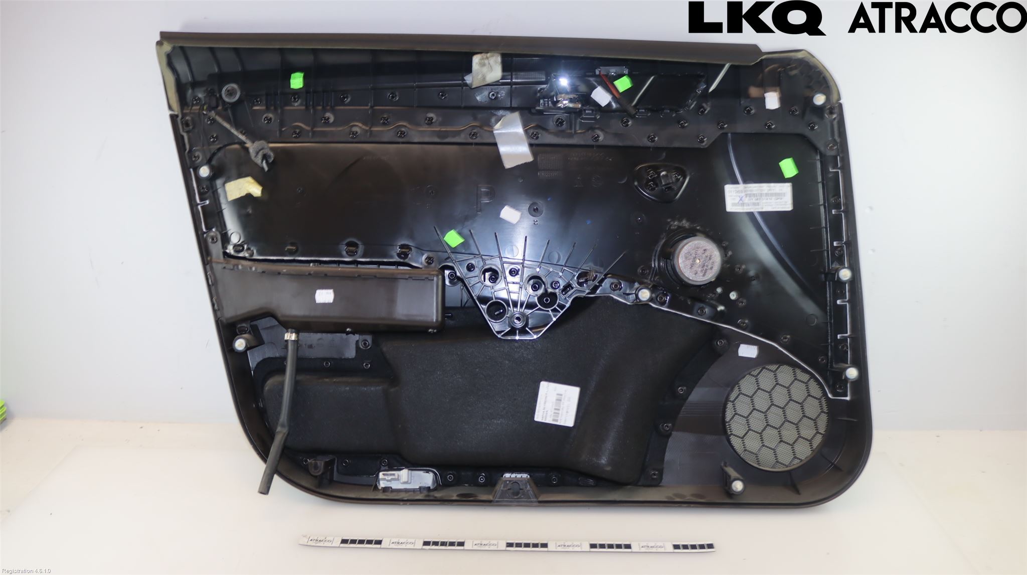 Skoda SUPERB 16-24 Dörrklädsel Hö