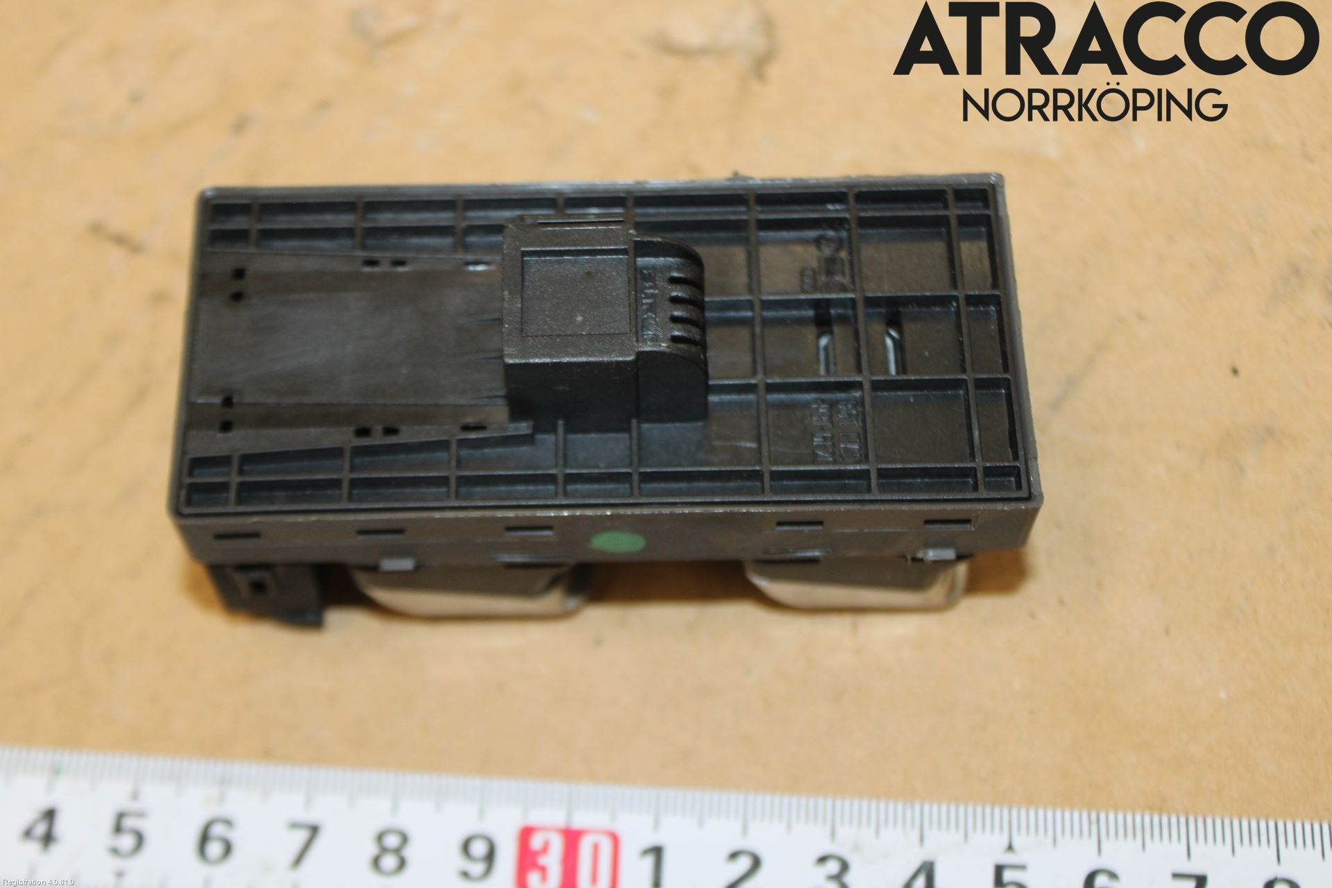 Audi A4 ALLROAD 09-16 Strömställare Elhiss