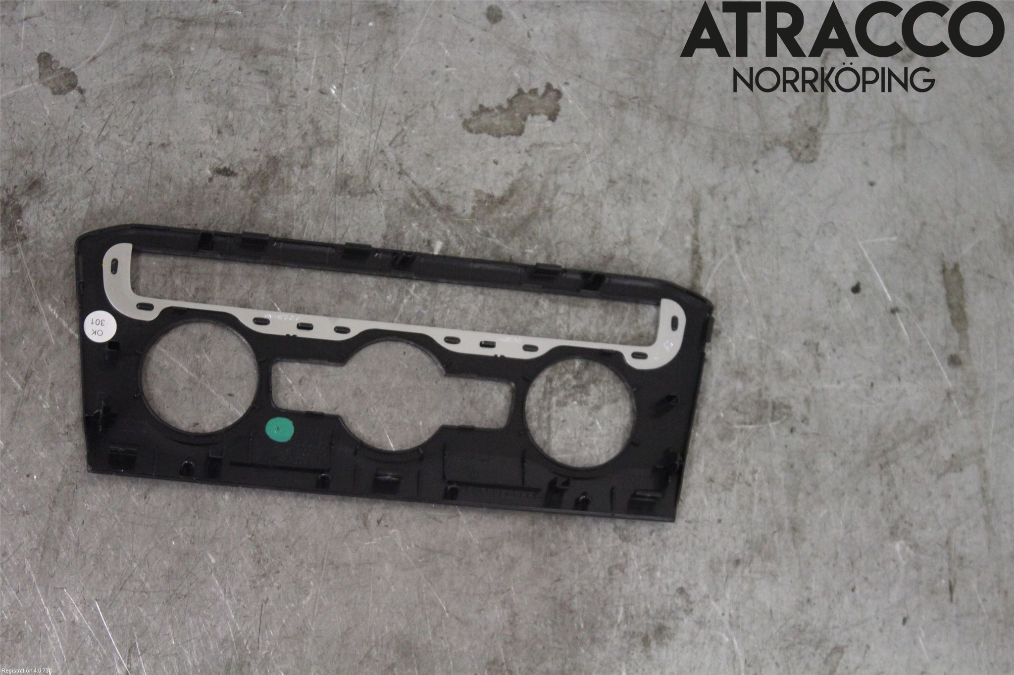 Volkswagen VW TIGUAN 16-24 Instrument-Radio Sarg