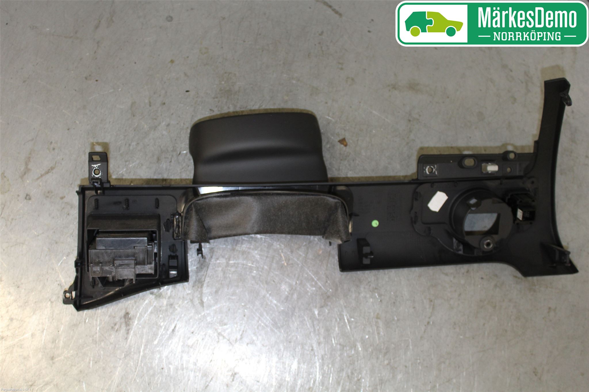 Volkswagen VW PASSAT 11-14 Instrumentbräda Inlägg-Dekorlist