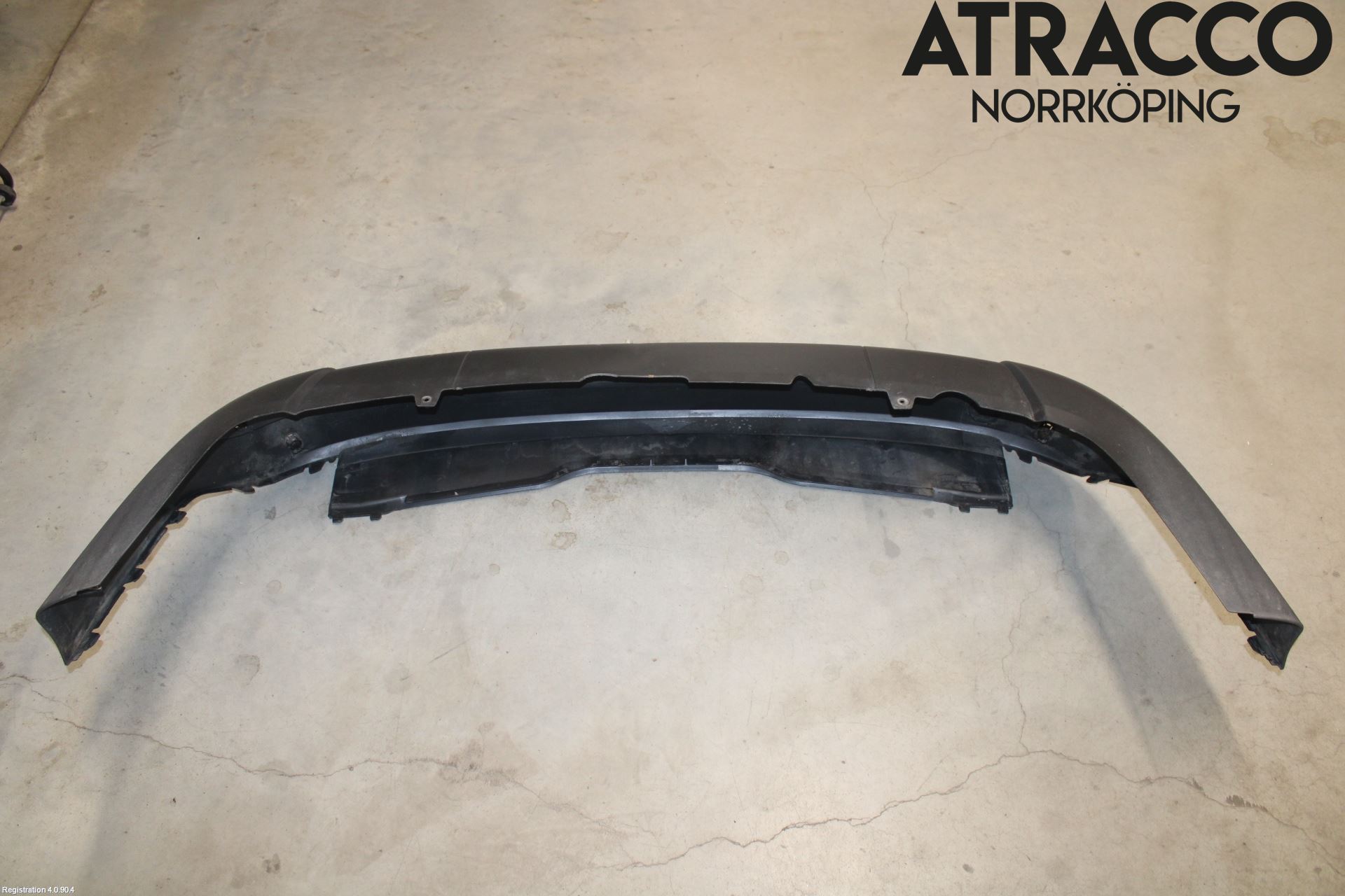 Ford FOCUS 15-18 Stötfångardel Bak Mitt