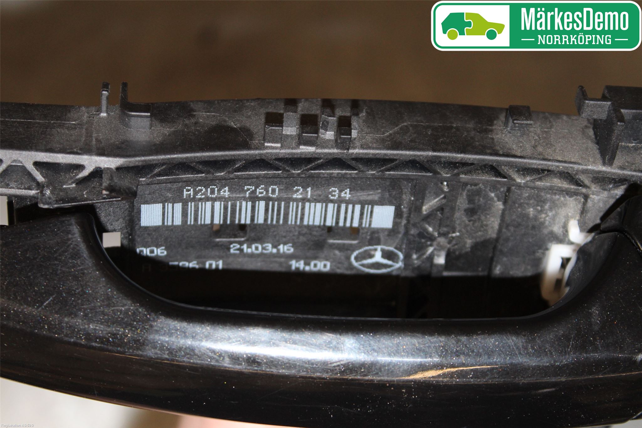 Mercedes-Benz MB E-KLASS (W212) 09-16 Dörrhandtag Yttre Vä