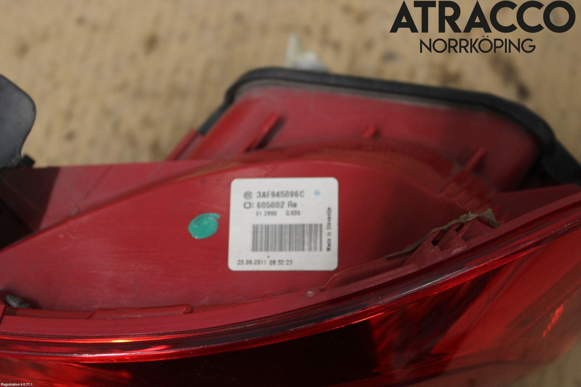 Volkswagen VW PASSAT 11-14 Bakljus Höger