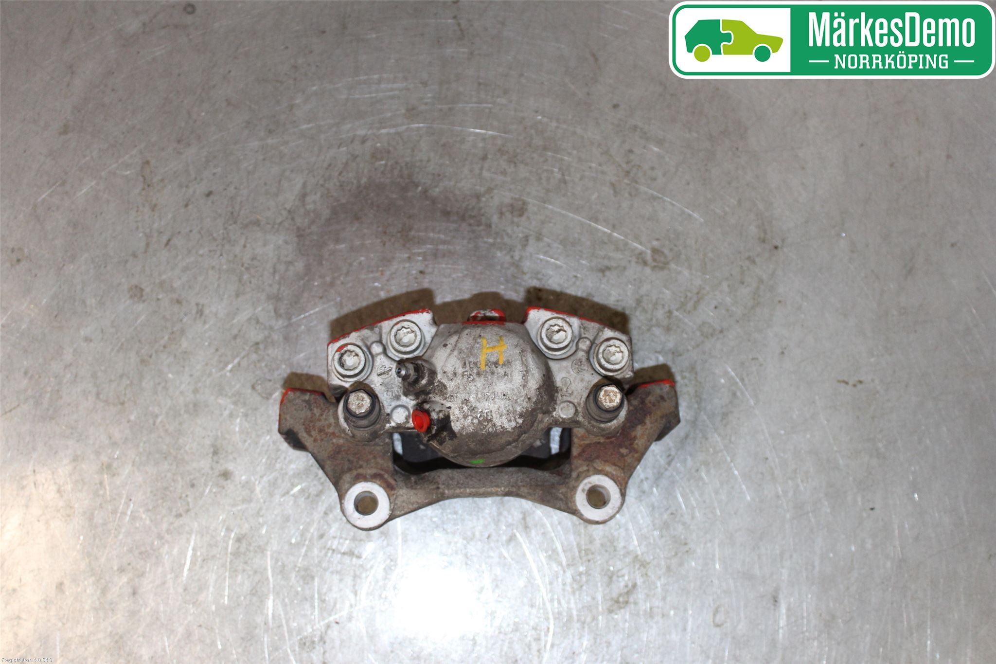 Audi A6/S6 4G 11-18 Bromsok Fram Höger