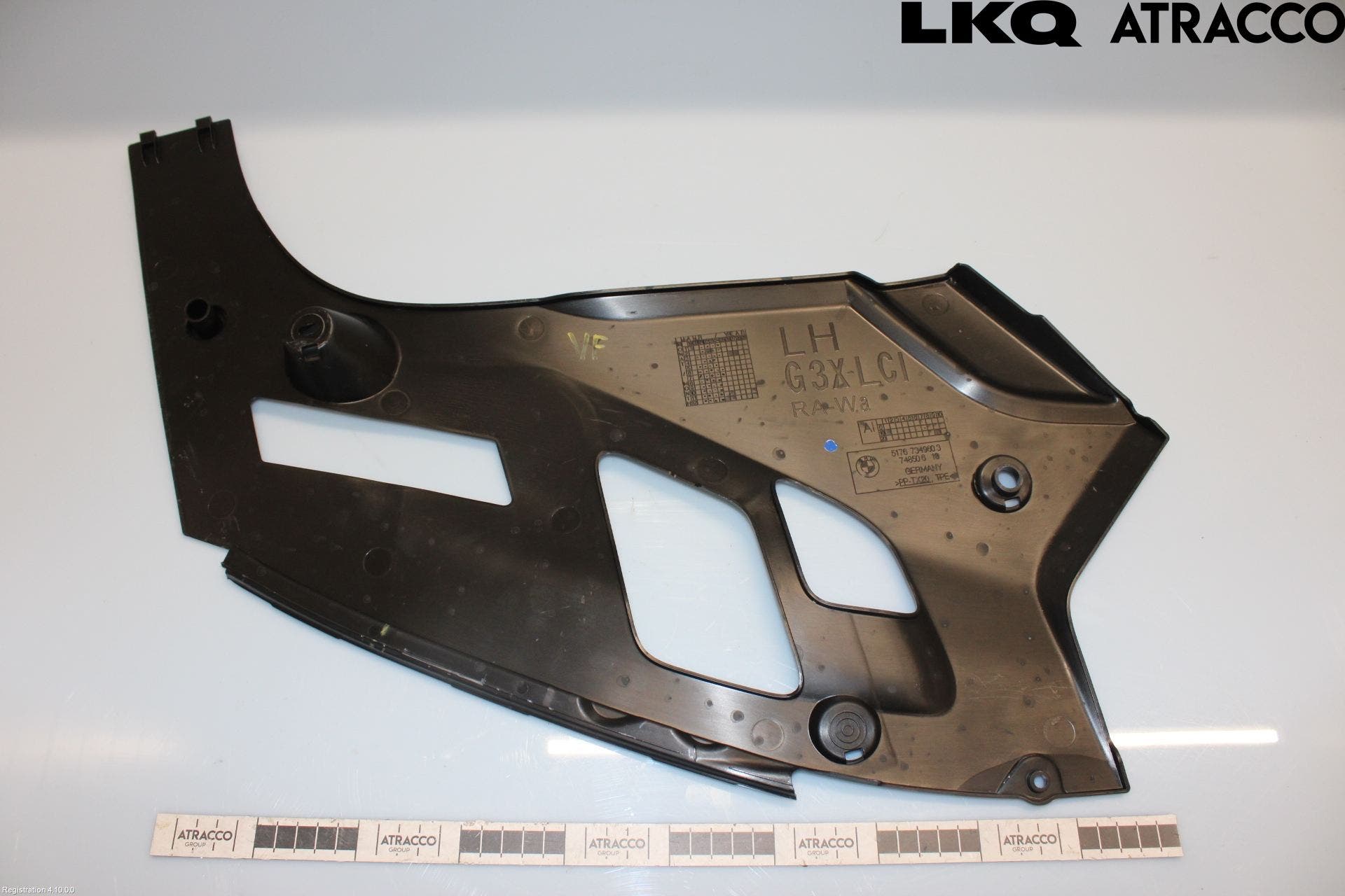 BMW 5 G30/G31/F90 17-23 Motorkåpa