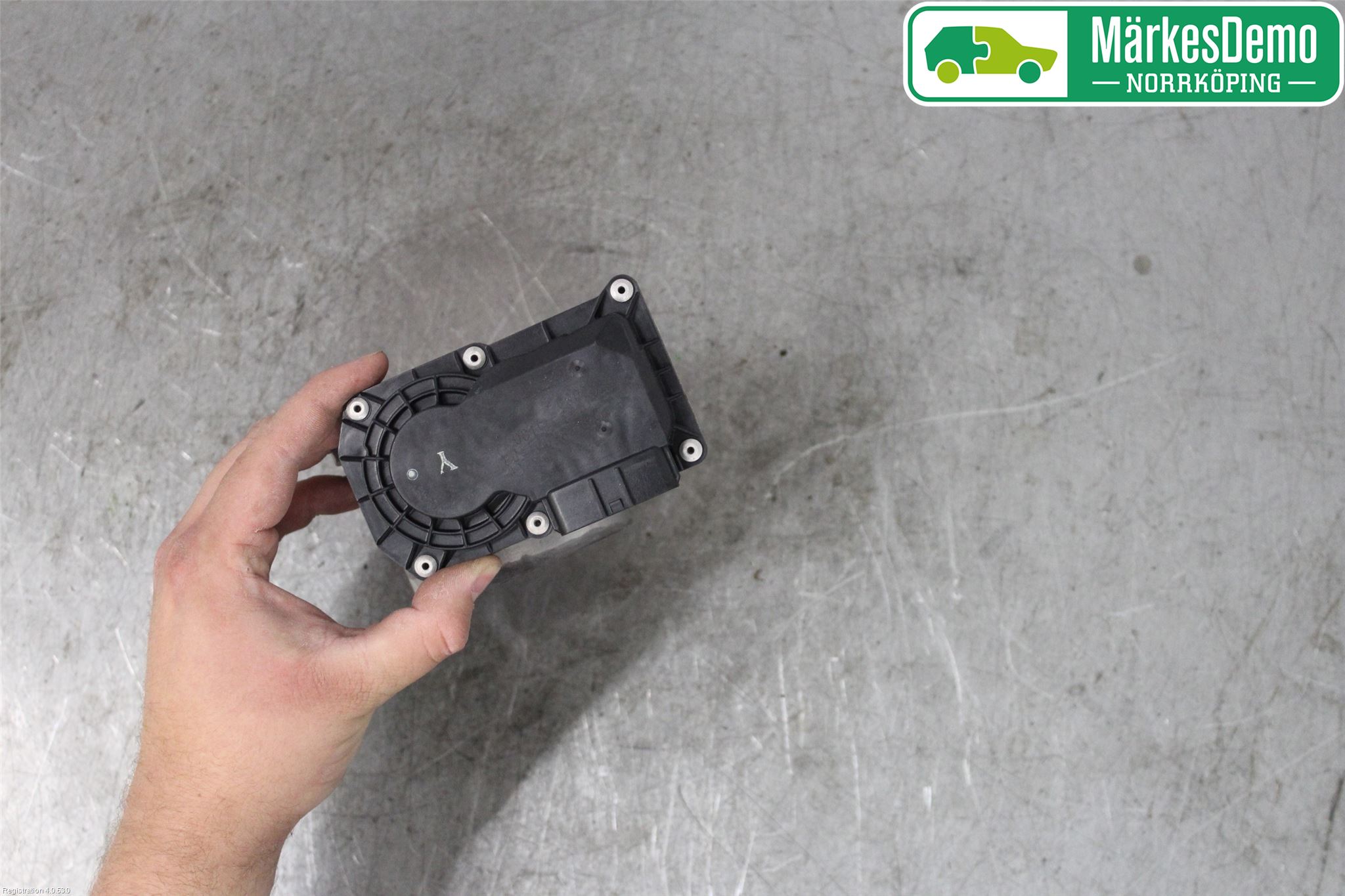 Jaguar XJ X350        03-09 Injspjällhus