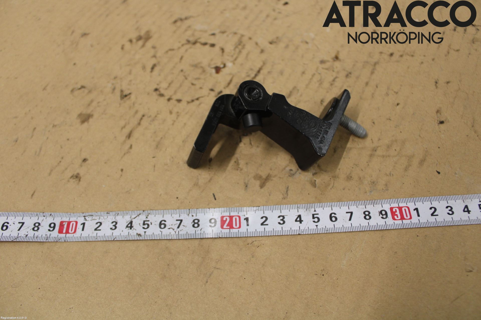 Audi A1 19- Dörrgångjärn