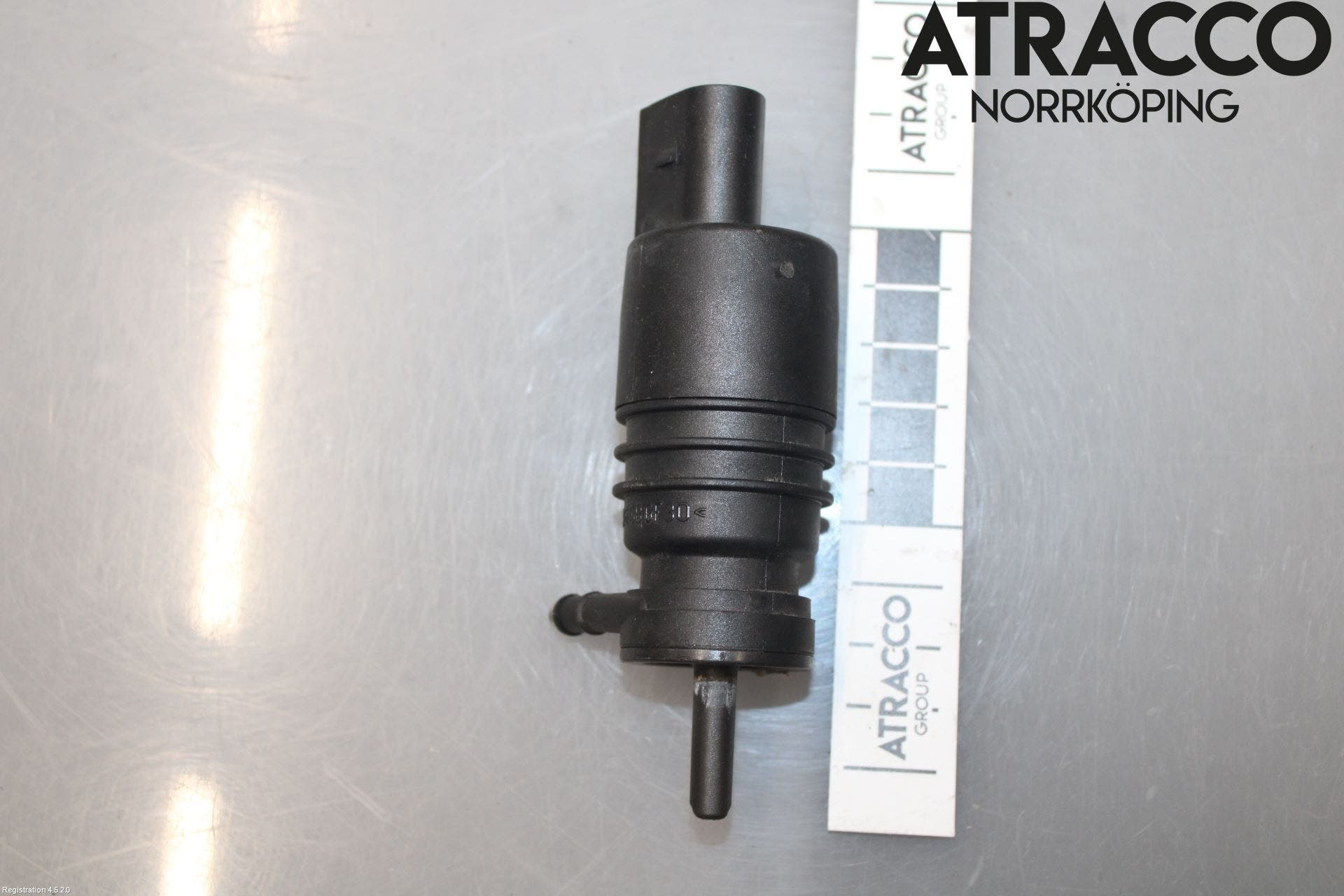 Mercedes-Benz MB SLK 200-350 (R171) 05-11 Spolarpump Vindruta