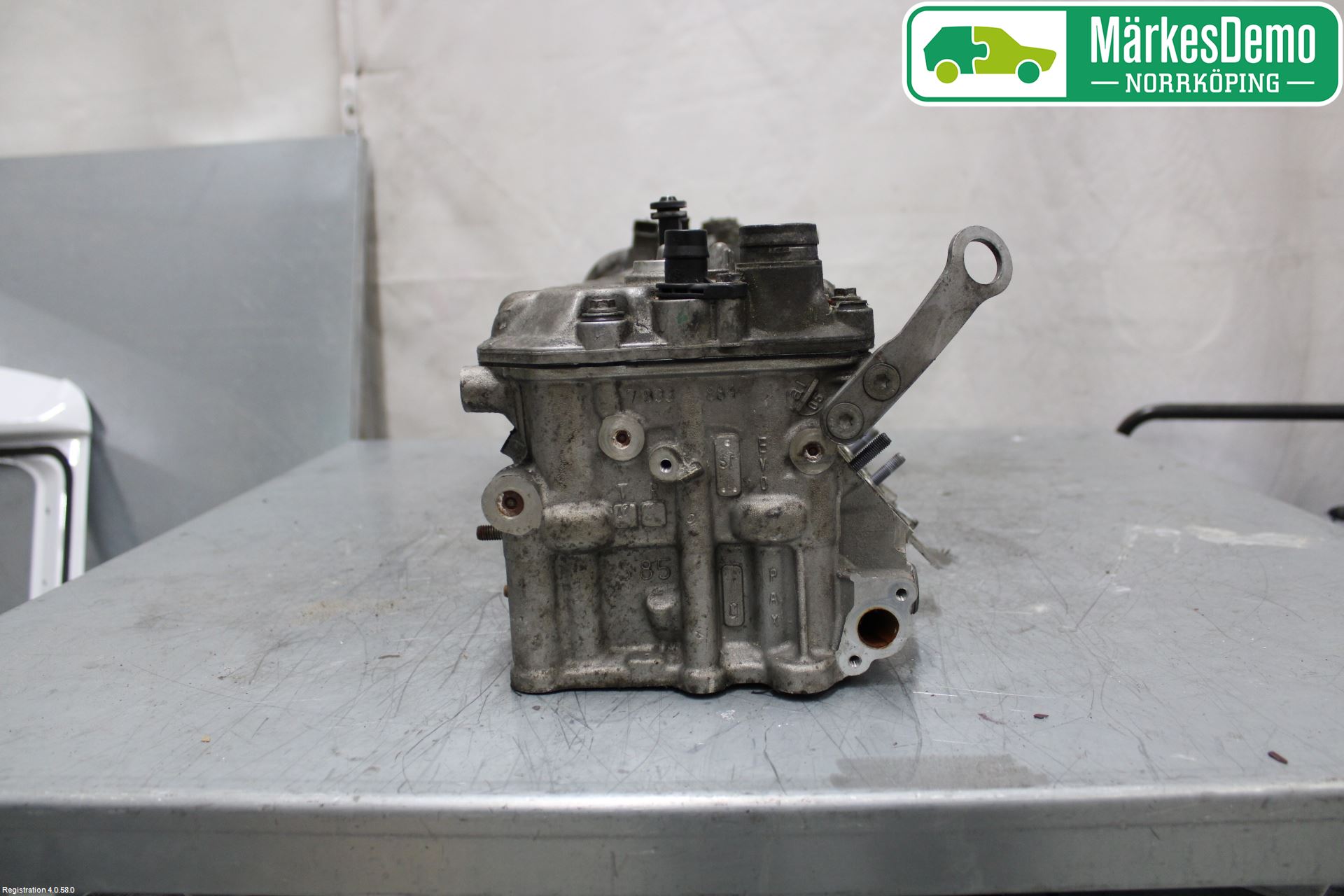 BMW 5 E60/61 Sed/Tou 02-10 Topplock Bensin