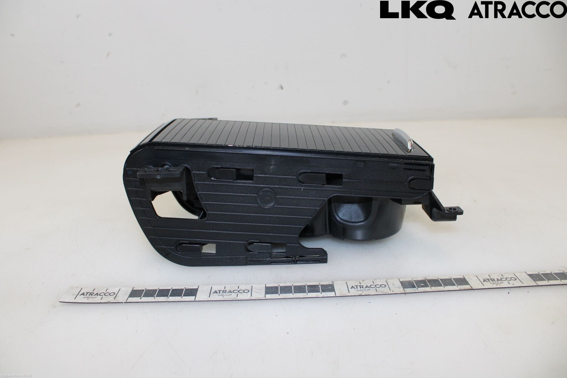 Jaguar F-PACE Mugghållare