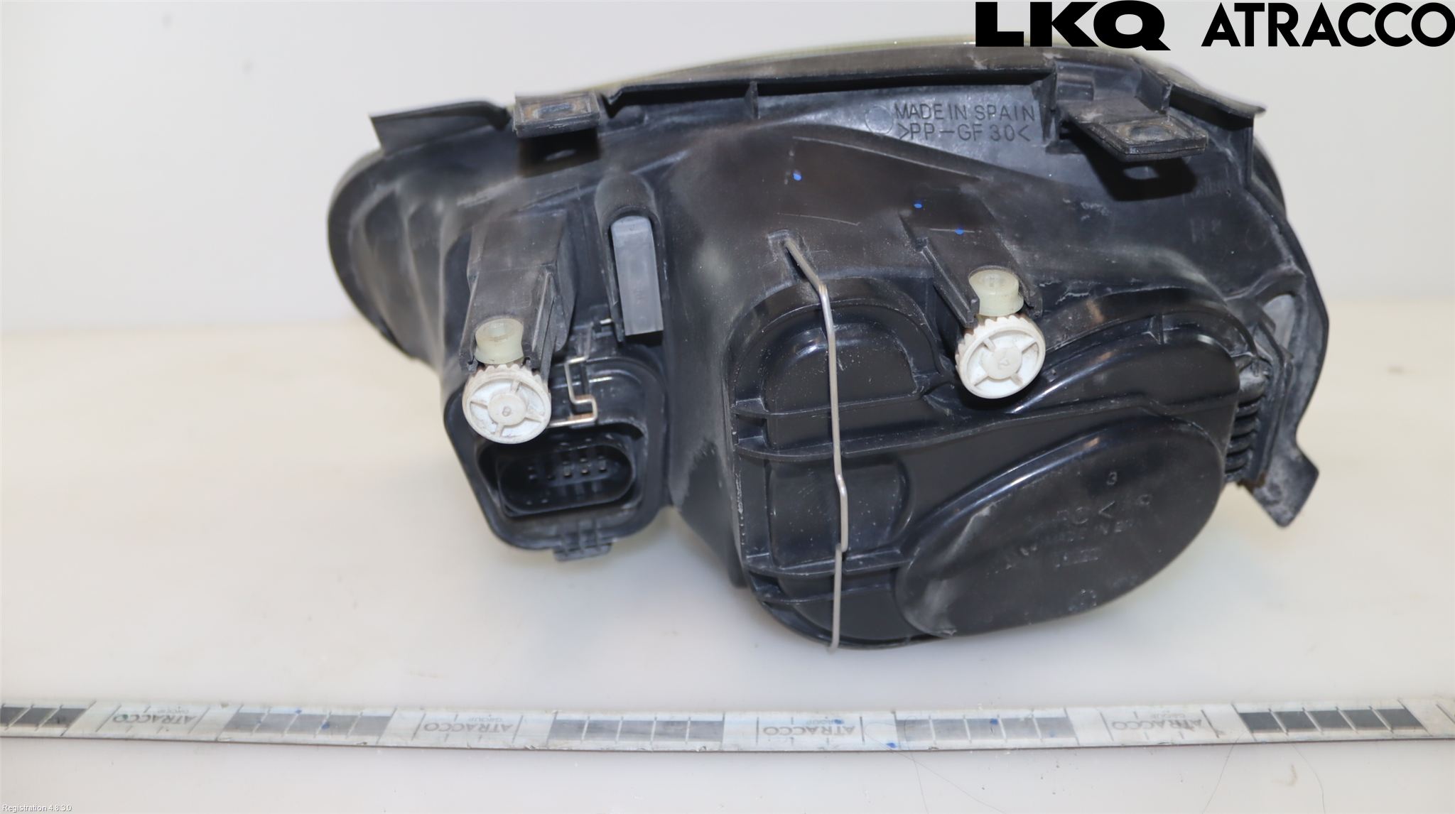 Volkswagen VW GOLF IV 98-06 Strålkastare Höger