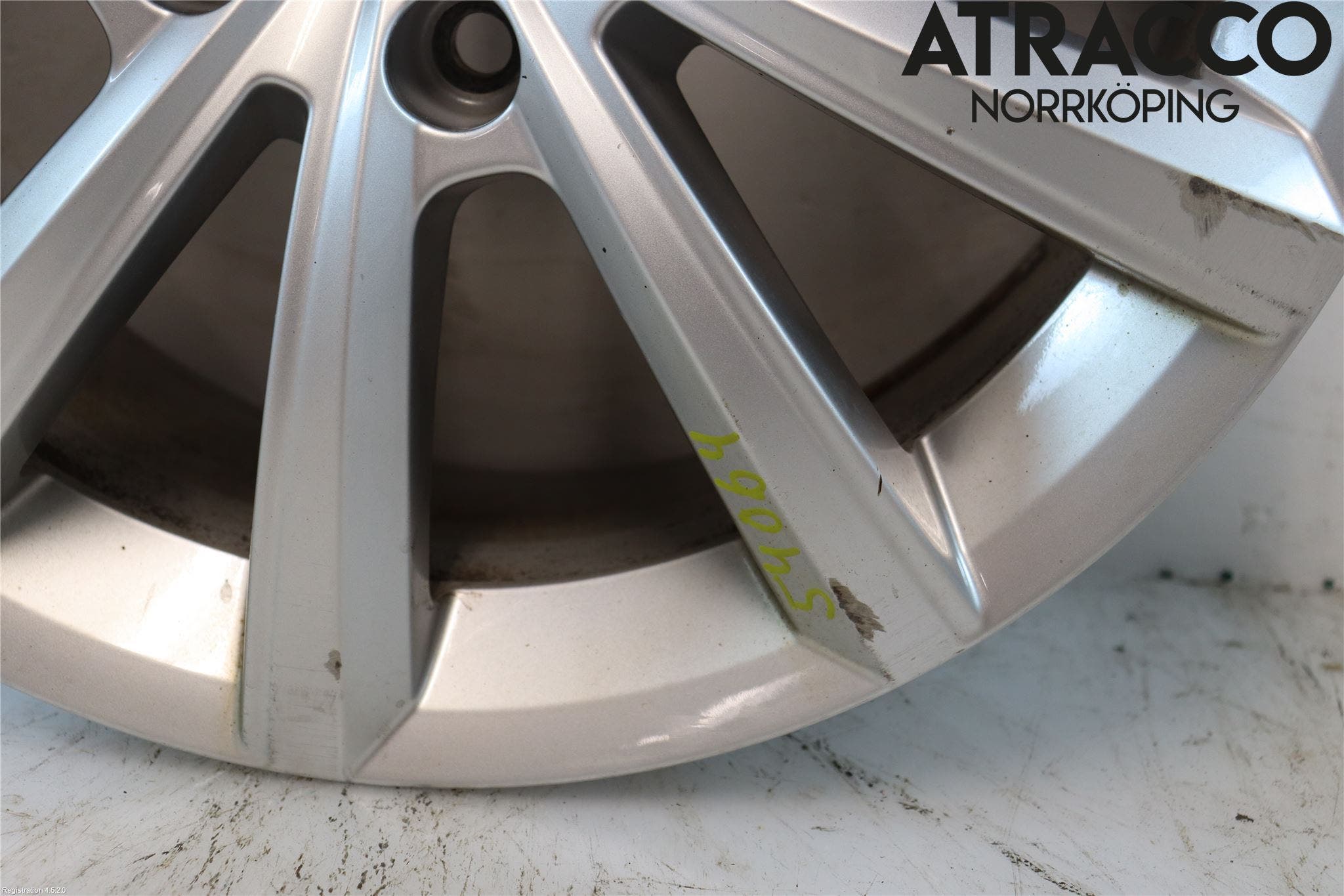 Volkswagen VW PASSAT 15-19 Fälg Aluminium