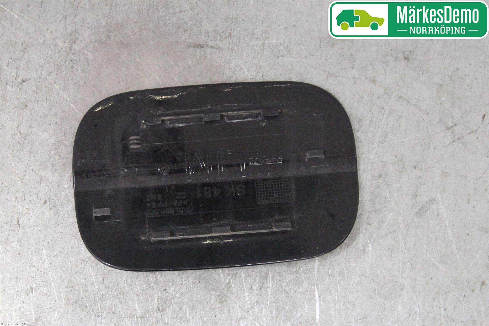 Skoda SUPERB 16-24 Tanklucka