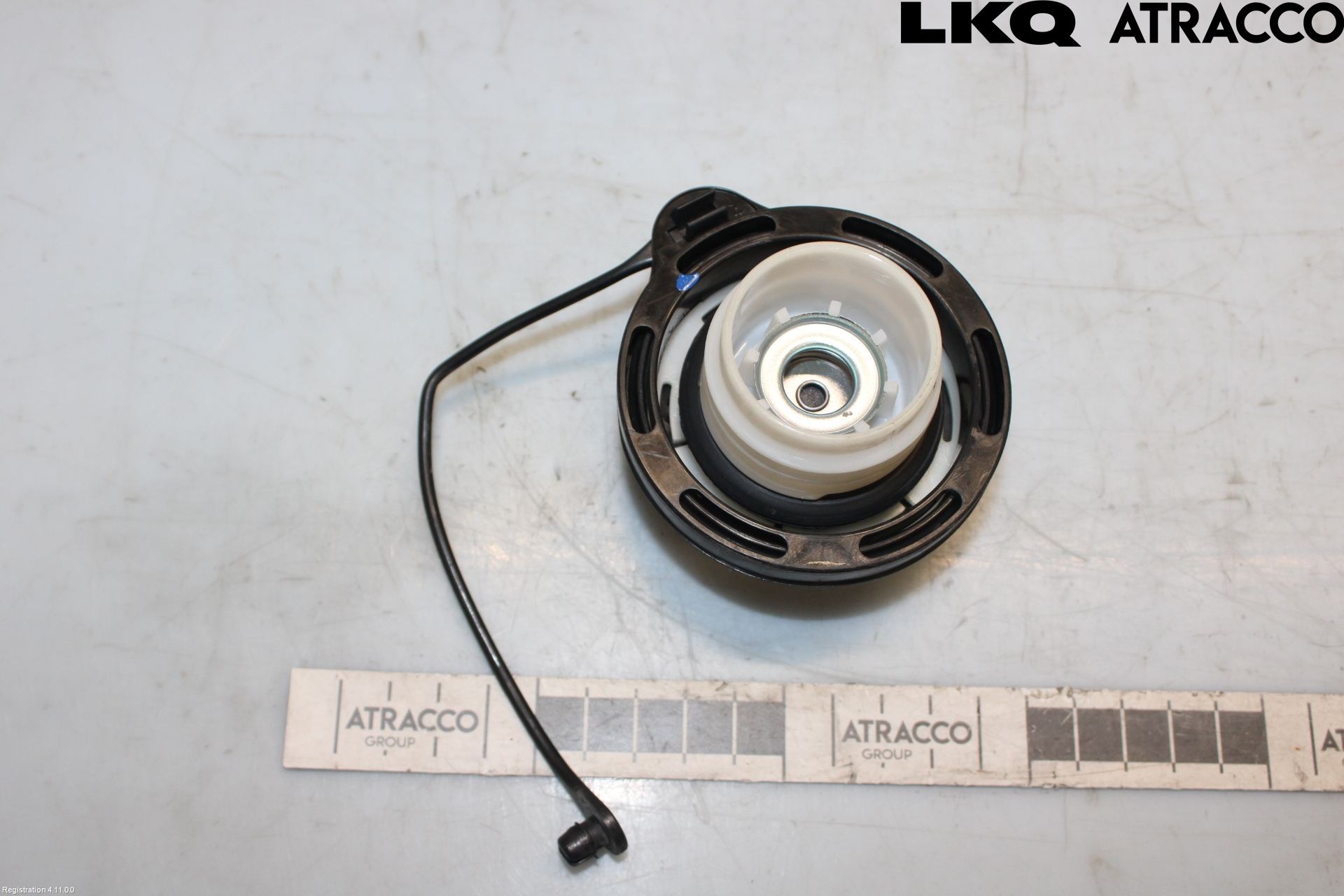 Kia CARENS III 13-19 Bränsletankslock