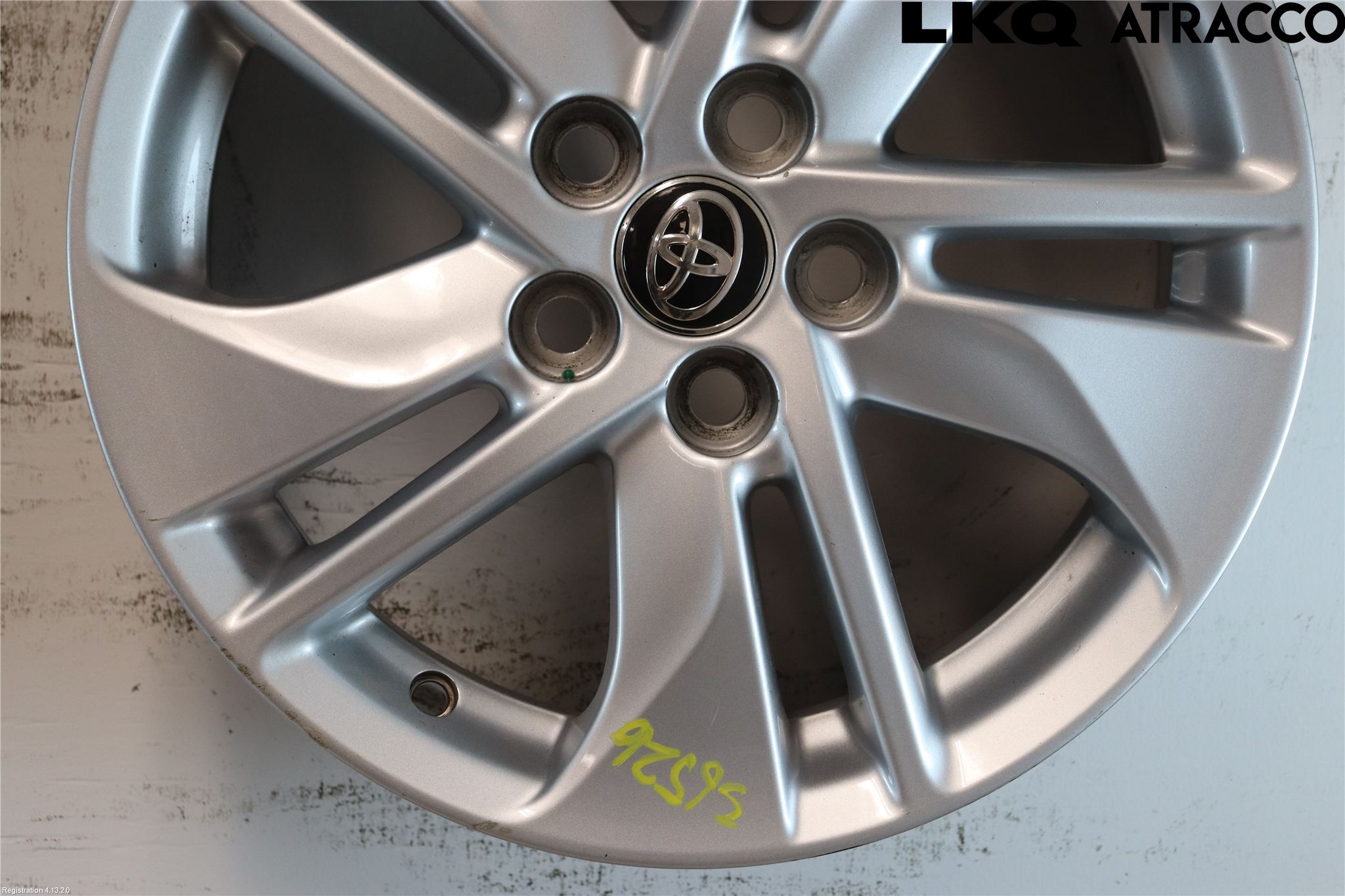 Toyota YARIS XP21 20- Fälgsats Aluminium