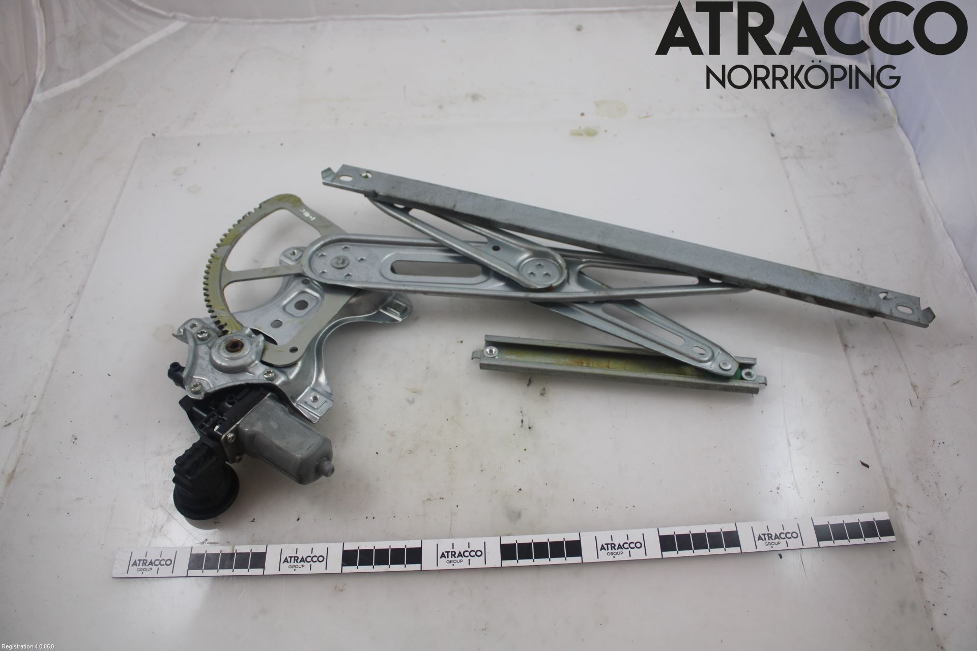 Toyota YARIS XP130 12-14 Fönsterhiss El Kompl