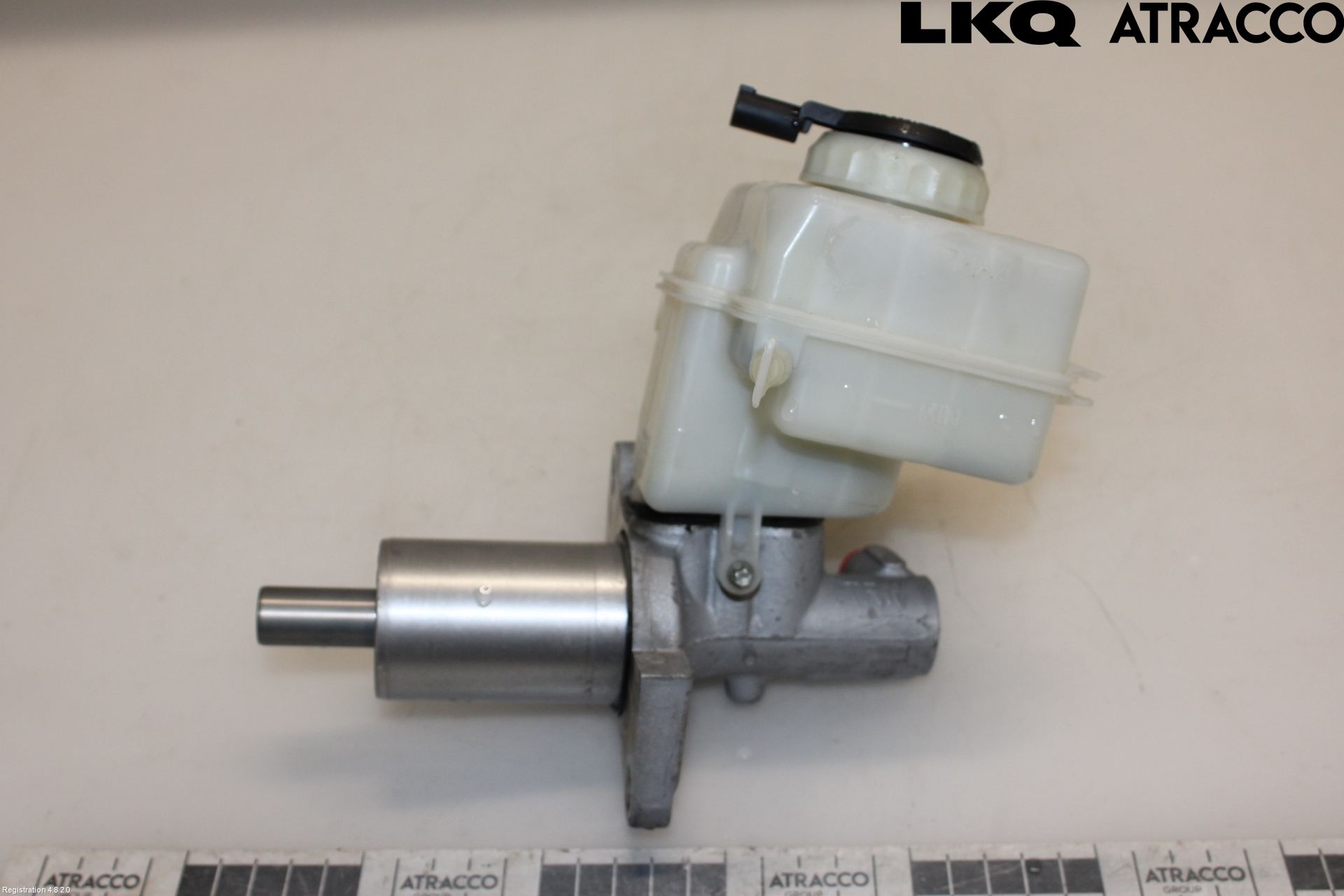 BMW X6 E71/E72   08-14 Broms Huvudcylinder