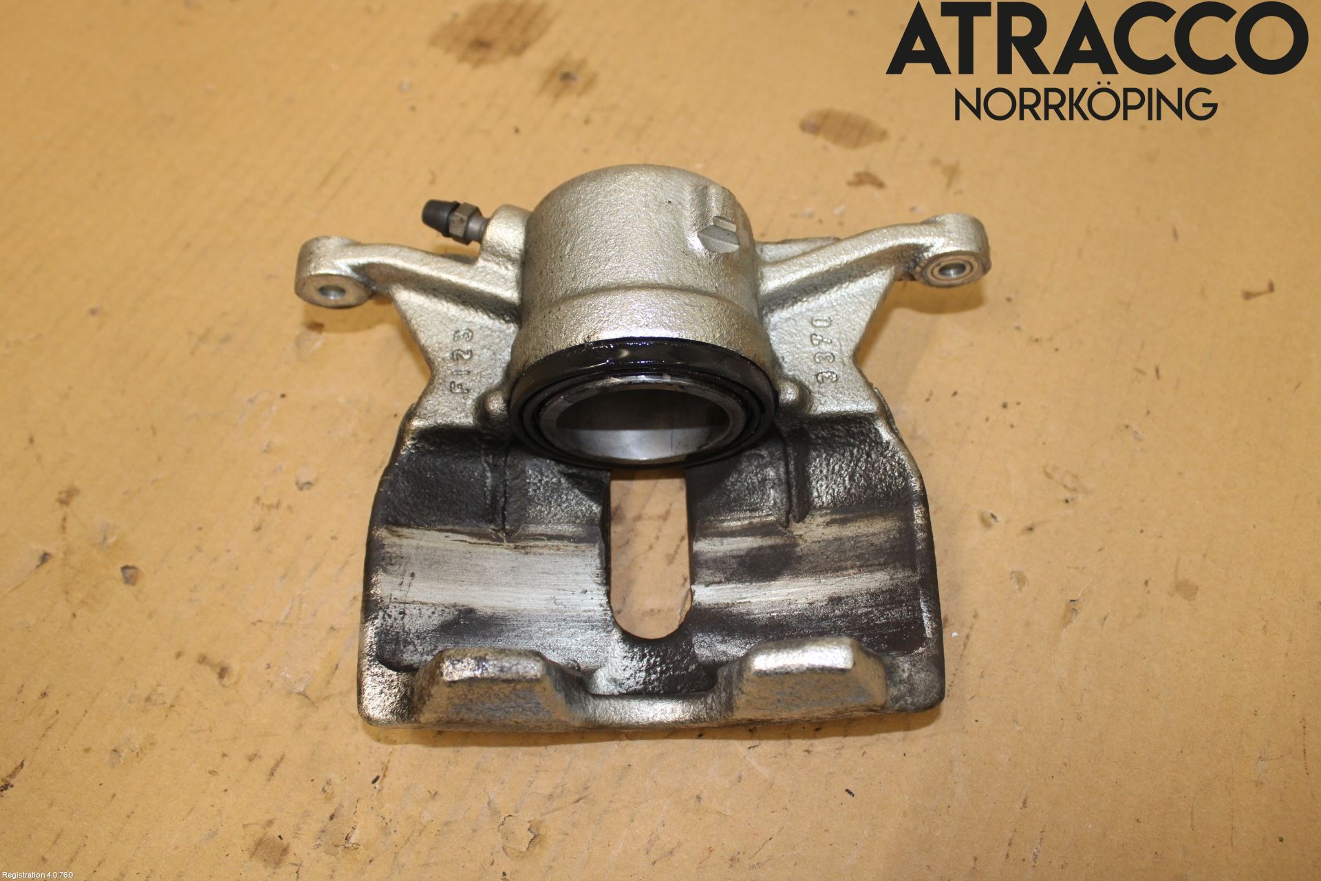 Audi A3/S3 8Y 21- Bromsok Fram Höger