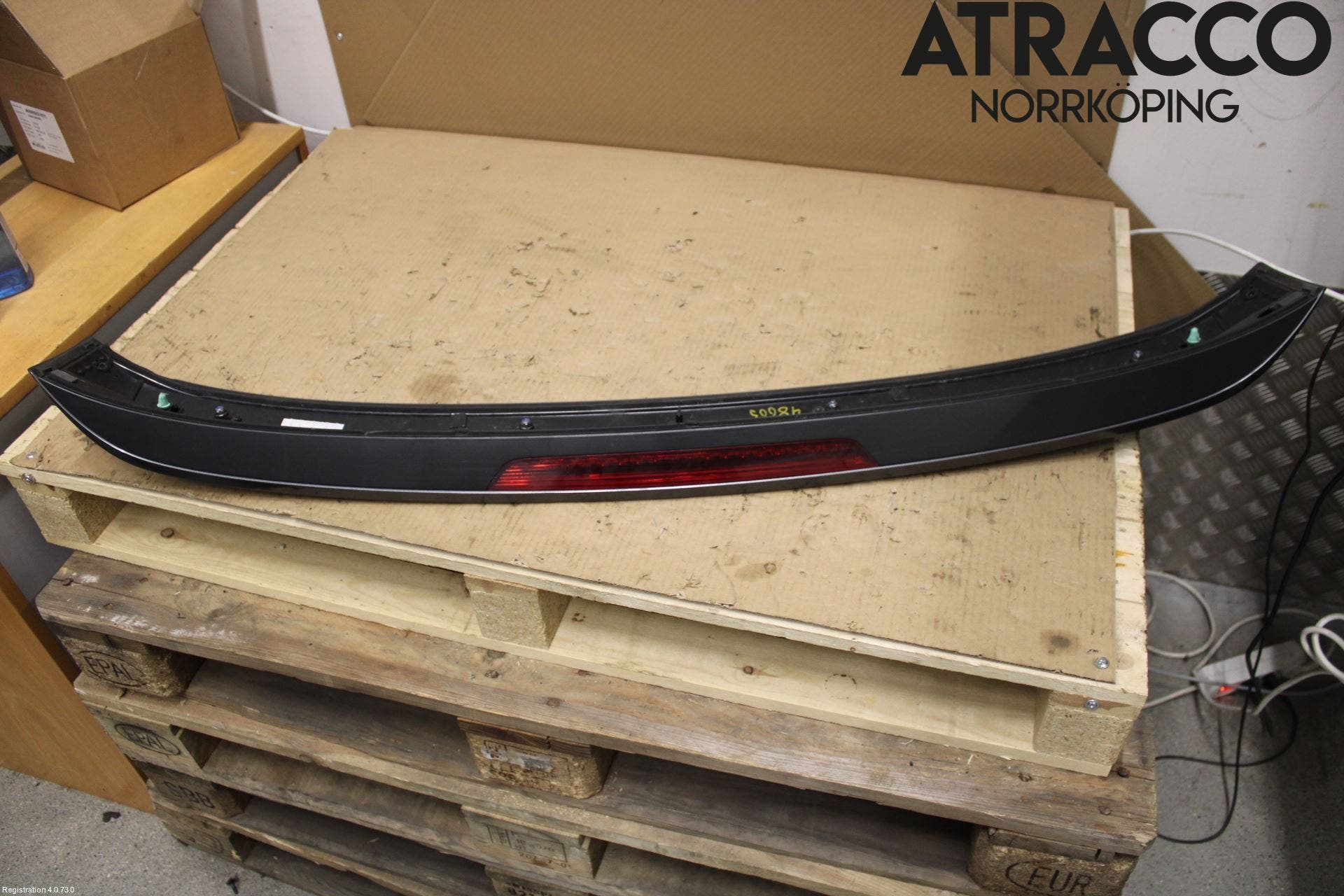 Audi Q7/SQ7 Spoiler Baklucka