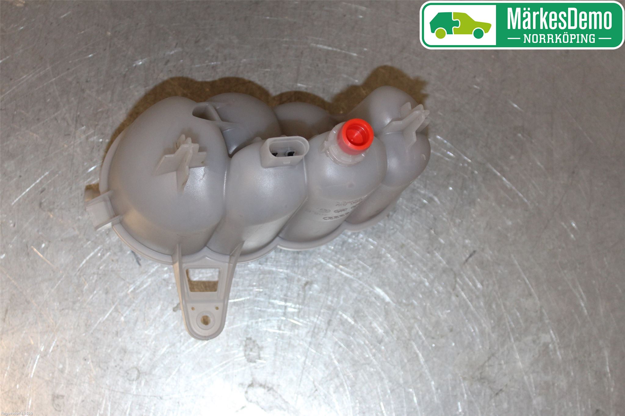 Audi A4/S4 B9 16-19 Expansionstank