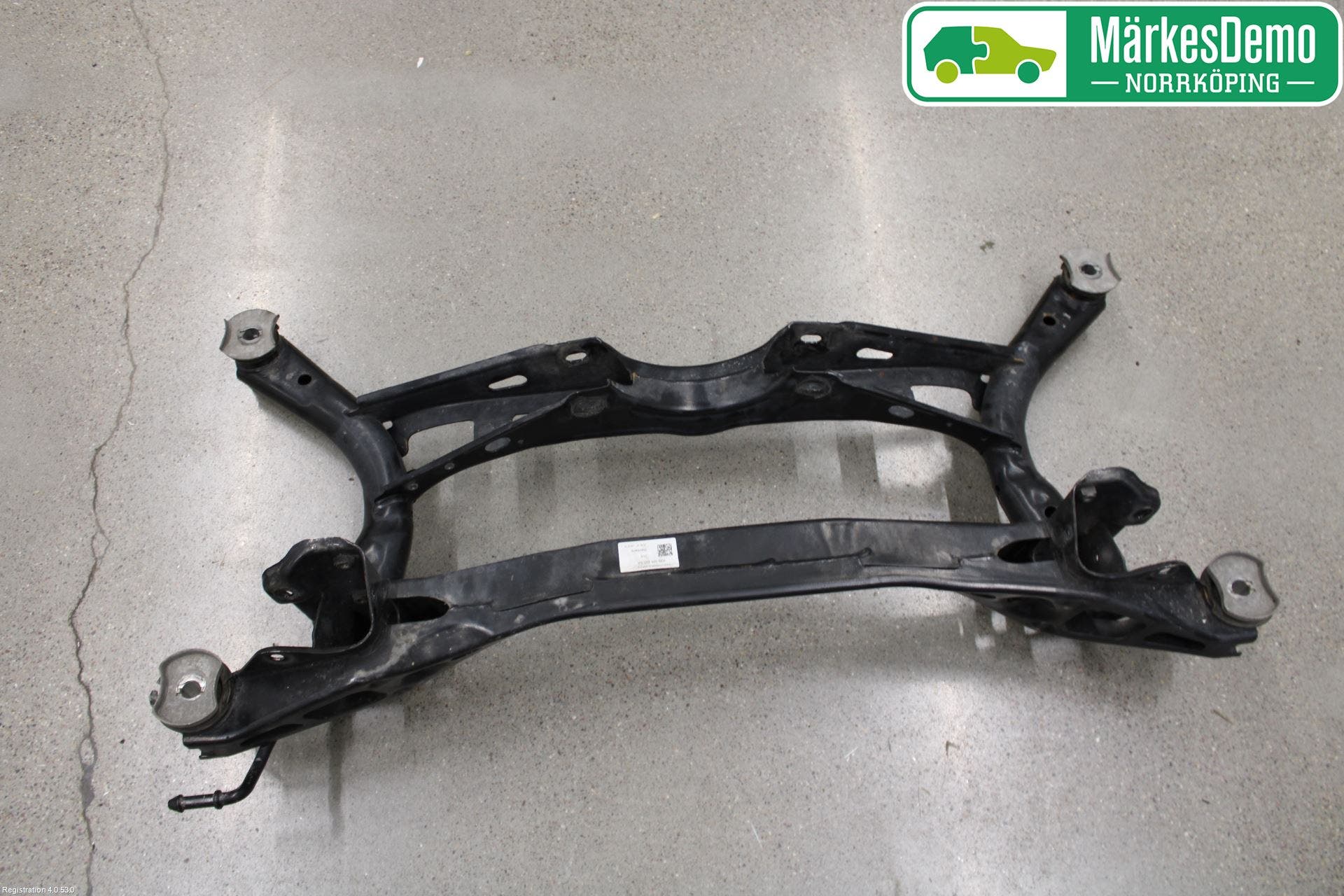 Skoda SUPERB 16-24 Bakaxelbalk