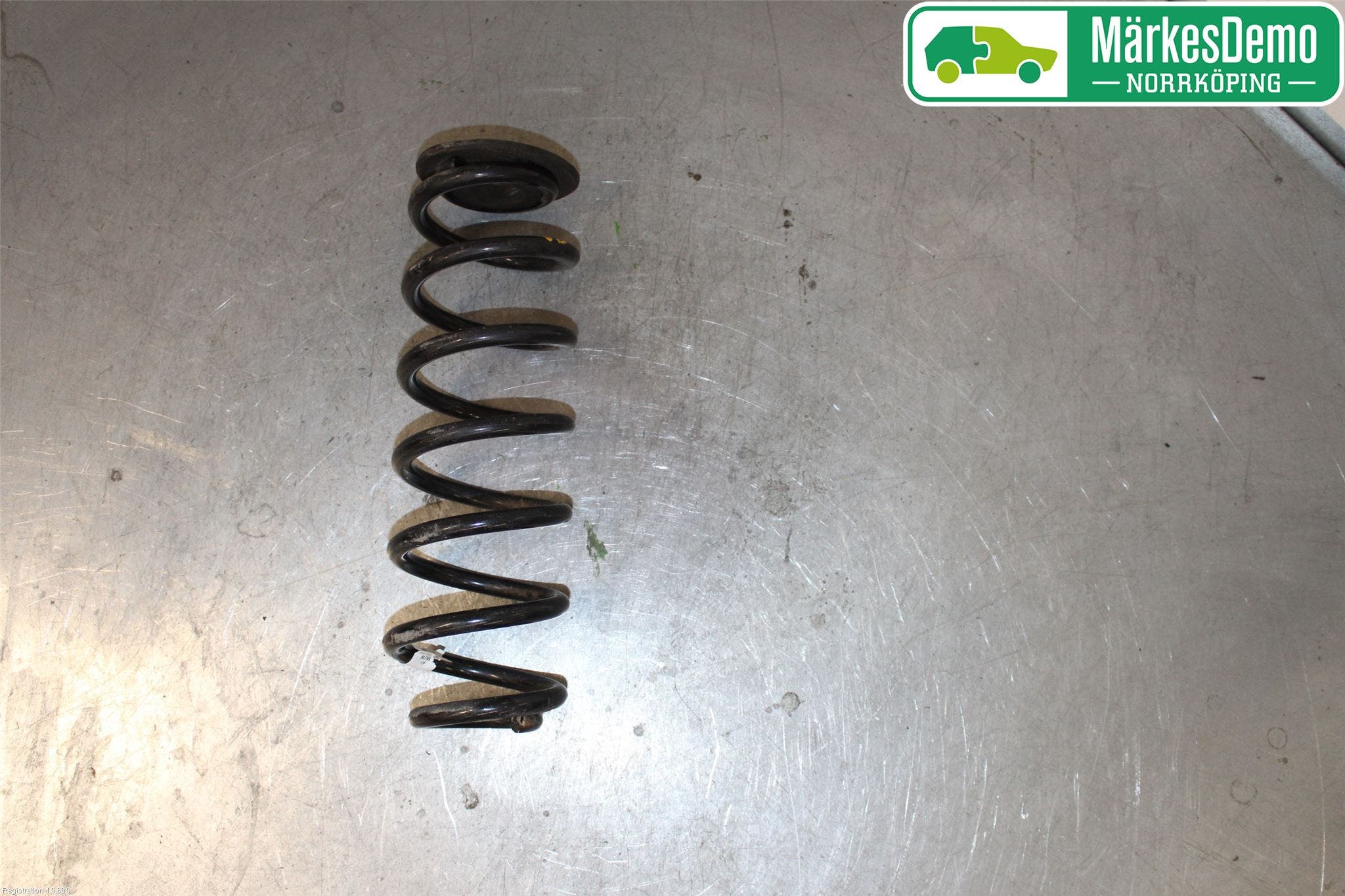 Volkswagen VW PASSAT 15-19 Fjäder Bak