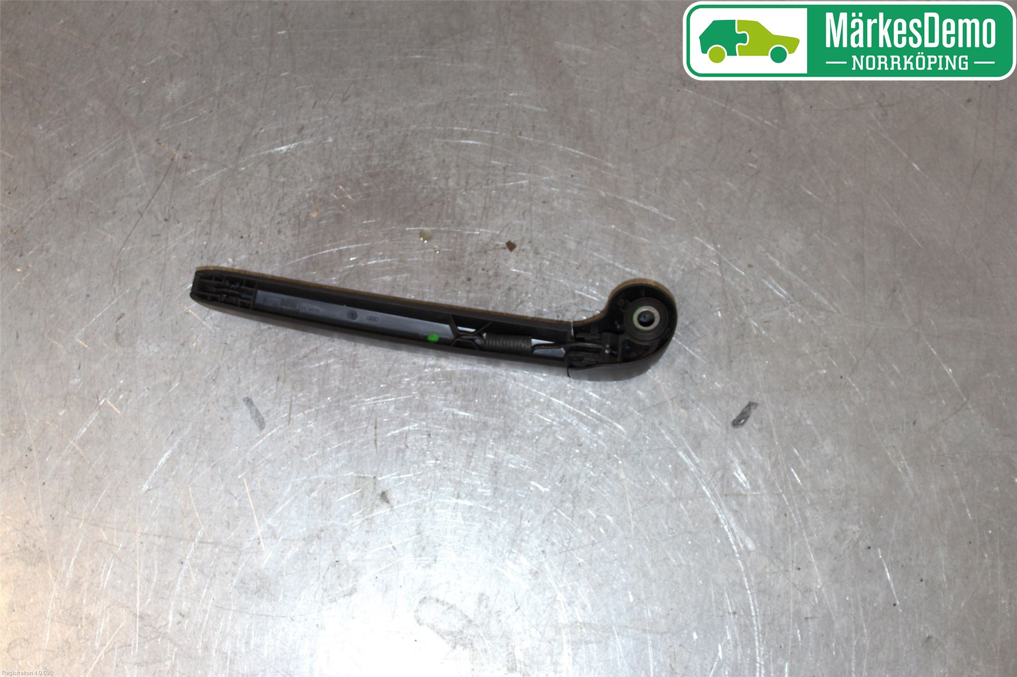 Audi Q2/SQ2 17- Torkararm-Bakruta