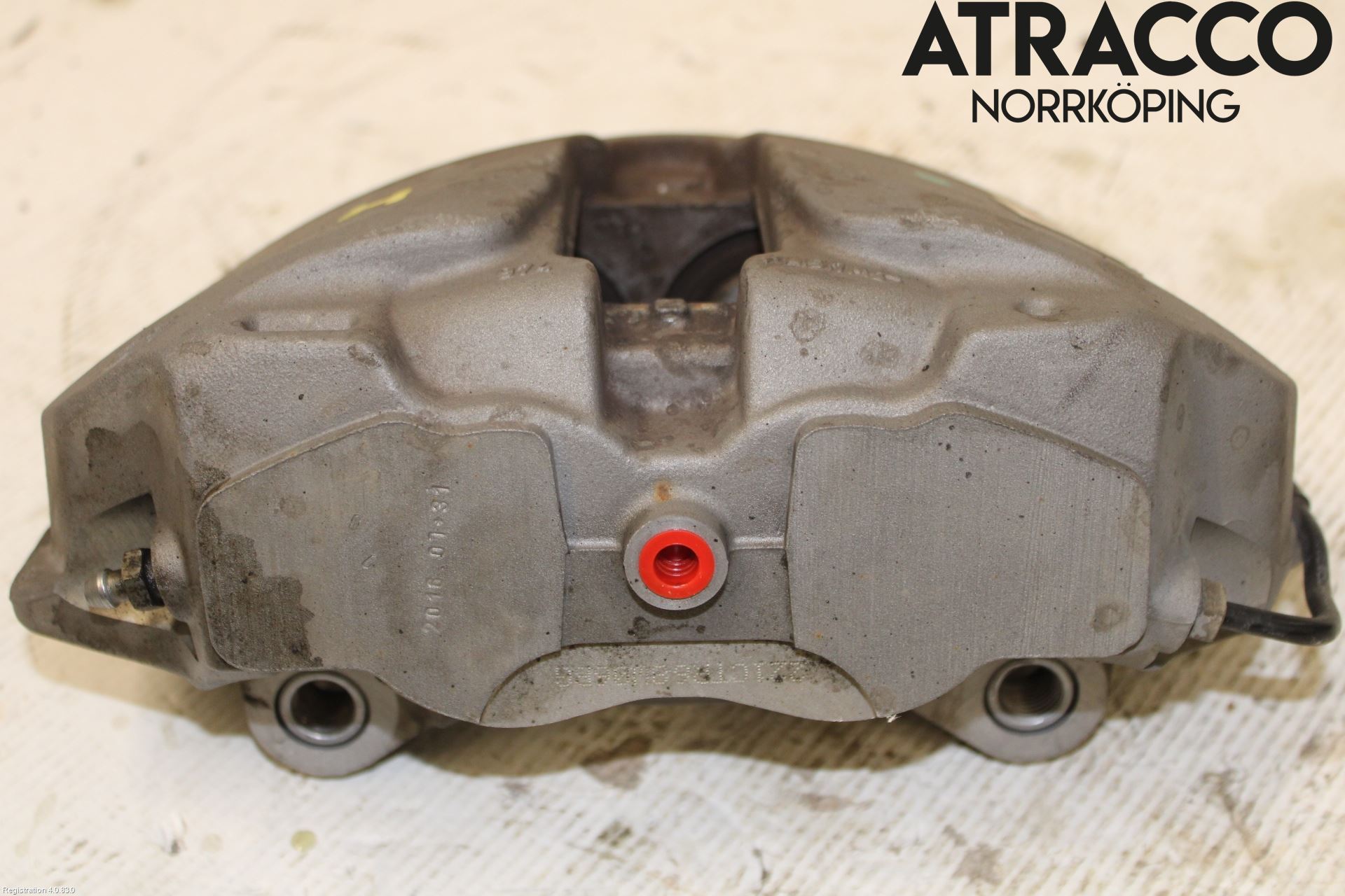 Audi A4/S4 B9 16-19 Bromsok Fram Höger