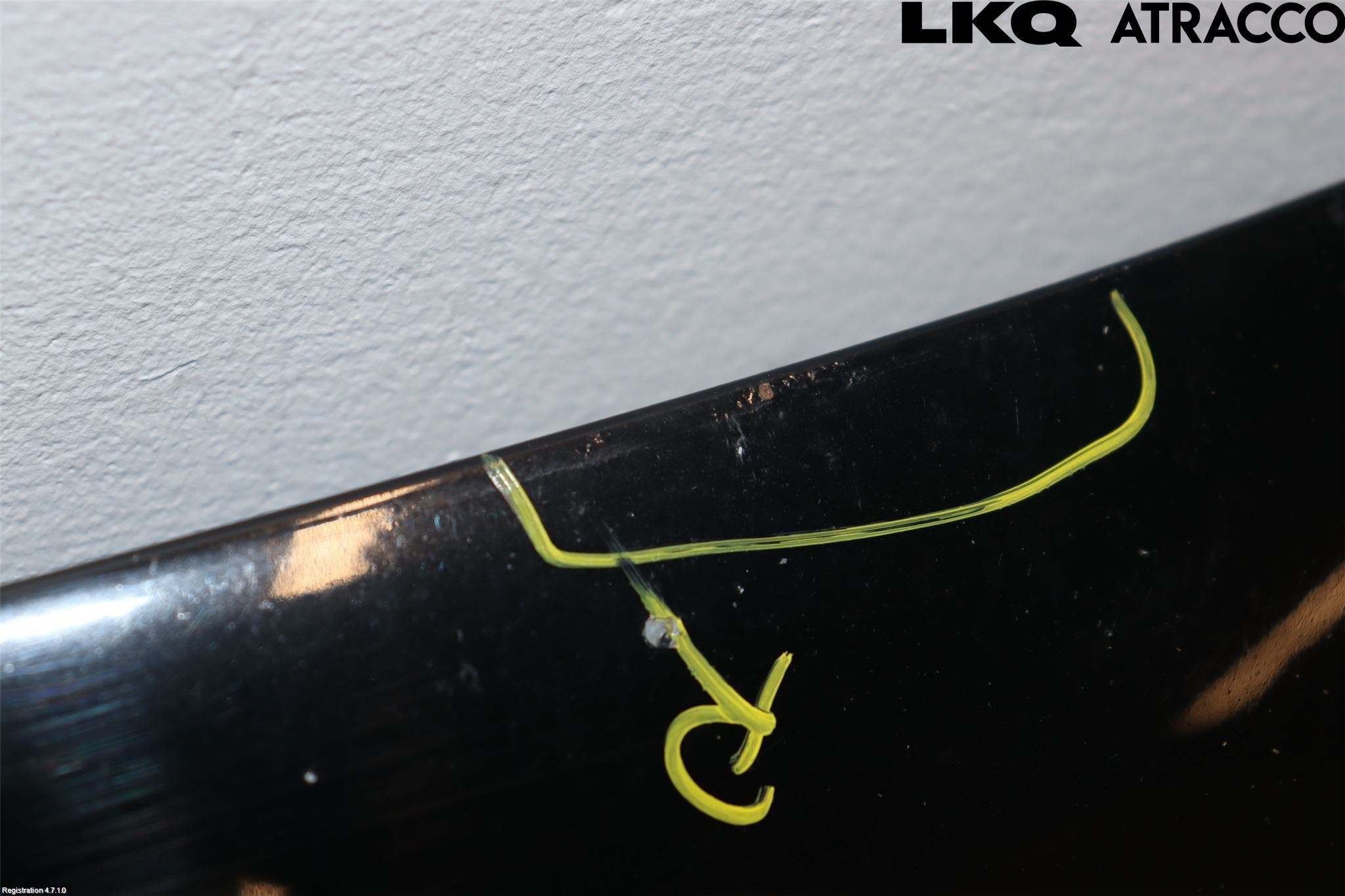 BMW 1 E87/81 5D/3D 03-11 Huv Fram