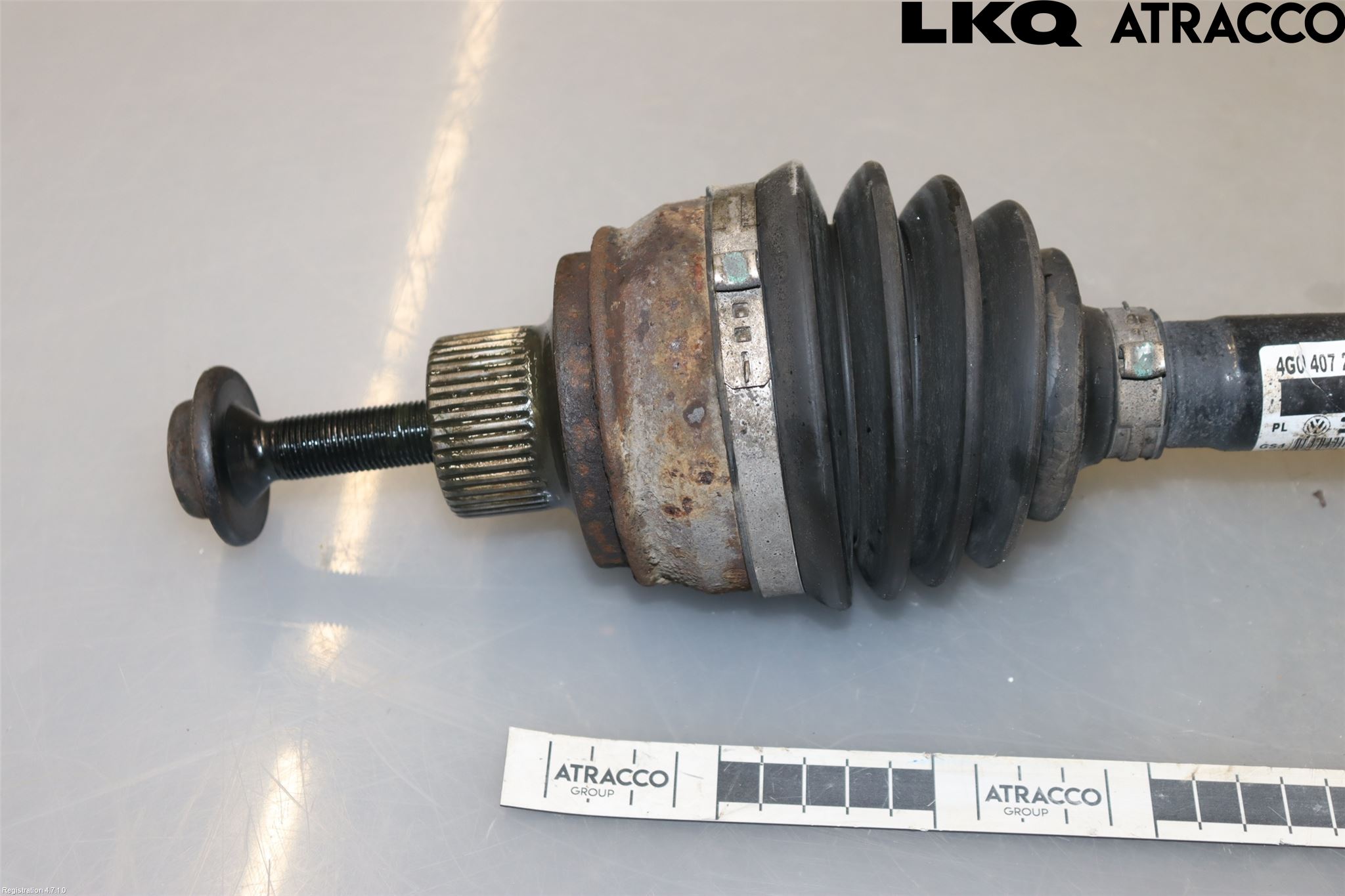 Audi Q5 09-16 Drivaxel Fram Höger
