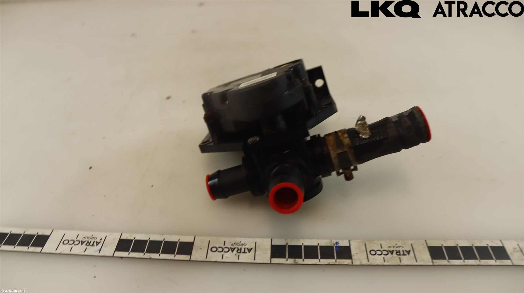 Tesla MODEL X 16- Vattenpump
