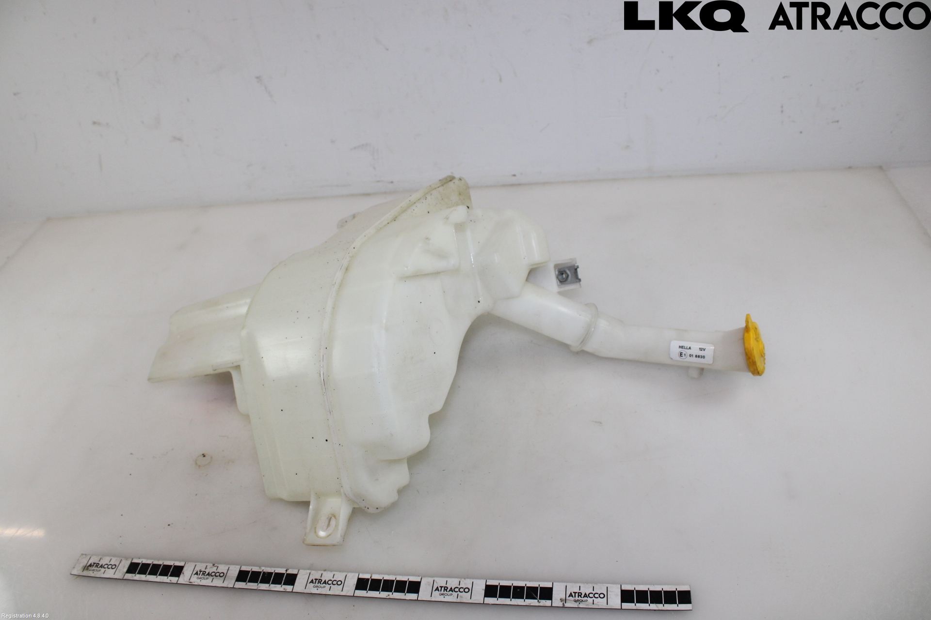 Mazda 3 I 03-06 Spolartank Vindruta-Strål