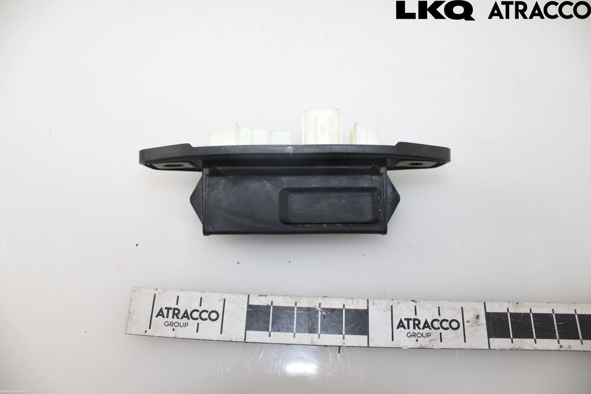 Toyota COROLLA 19- Bakluckehandtag