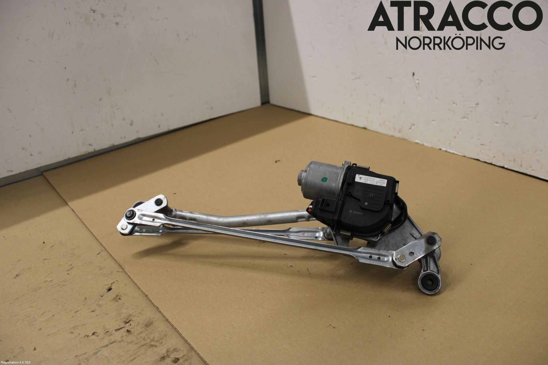 Tesla MODEL 3 17- Torkarmekanism Vindruta