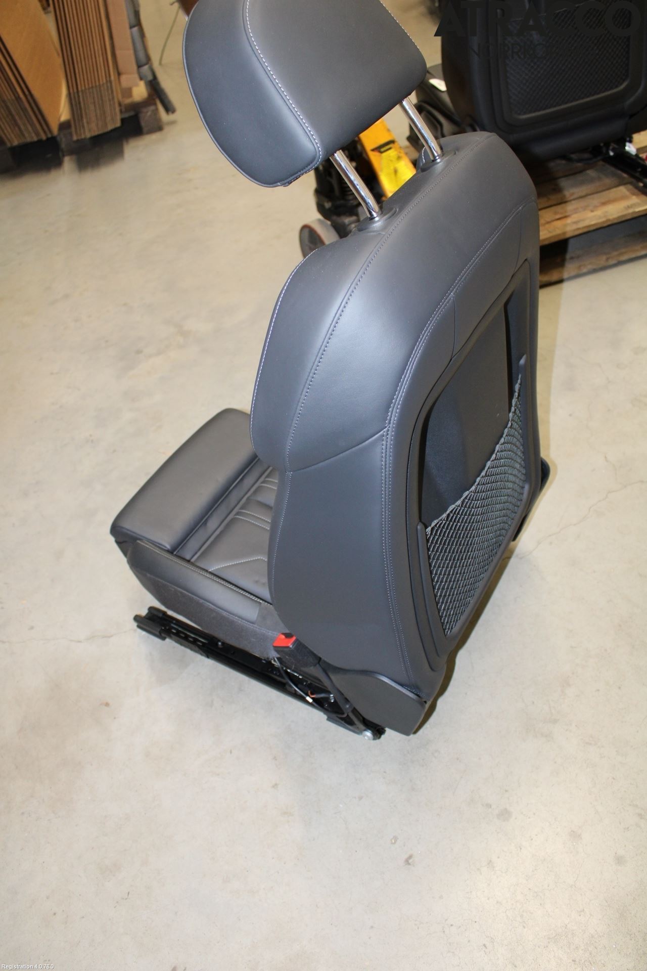 Audi A6 F2/C8 19- Inredning Stol Fram Hö