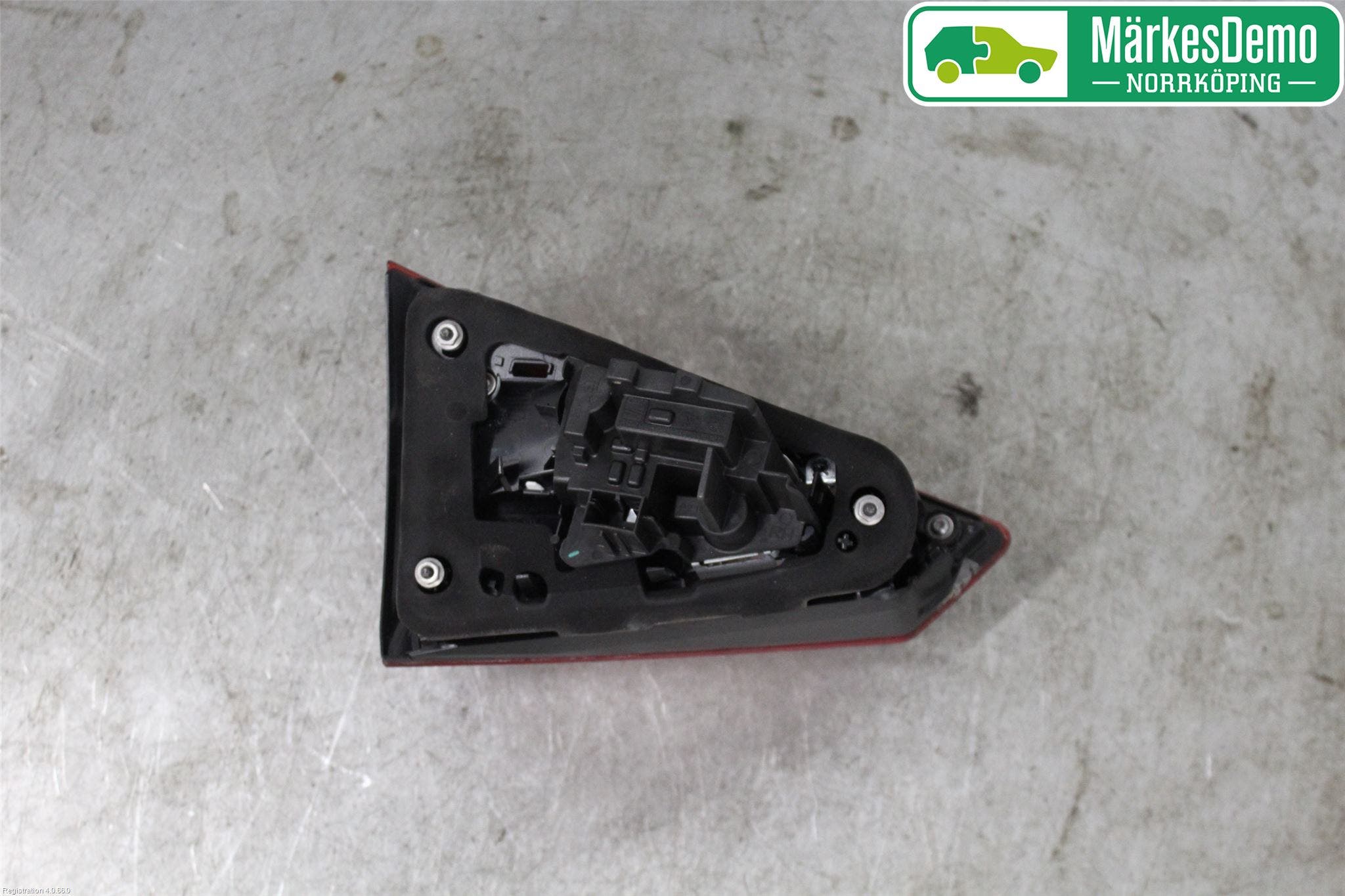 Seat ARONA Bakljus Lucka Hö