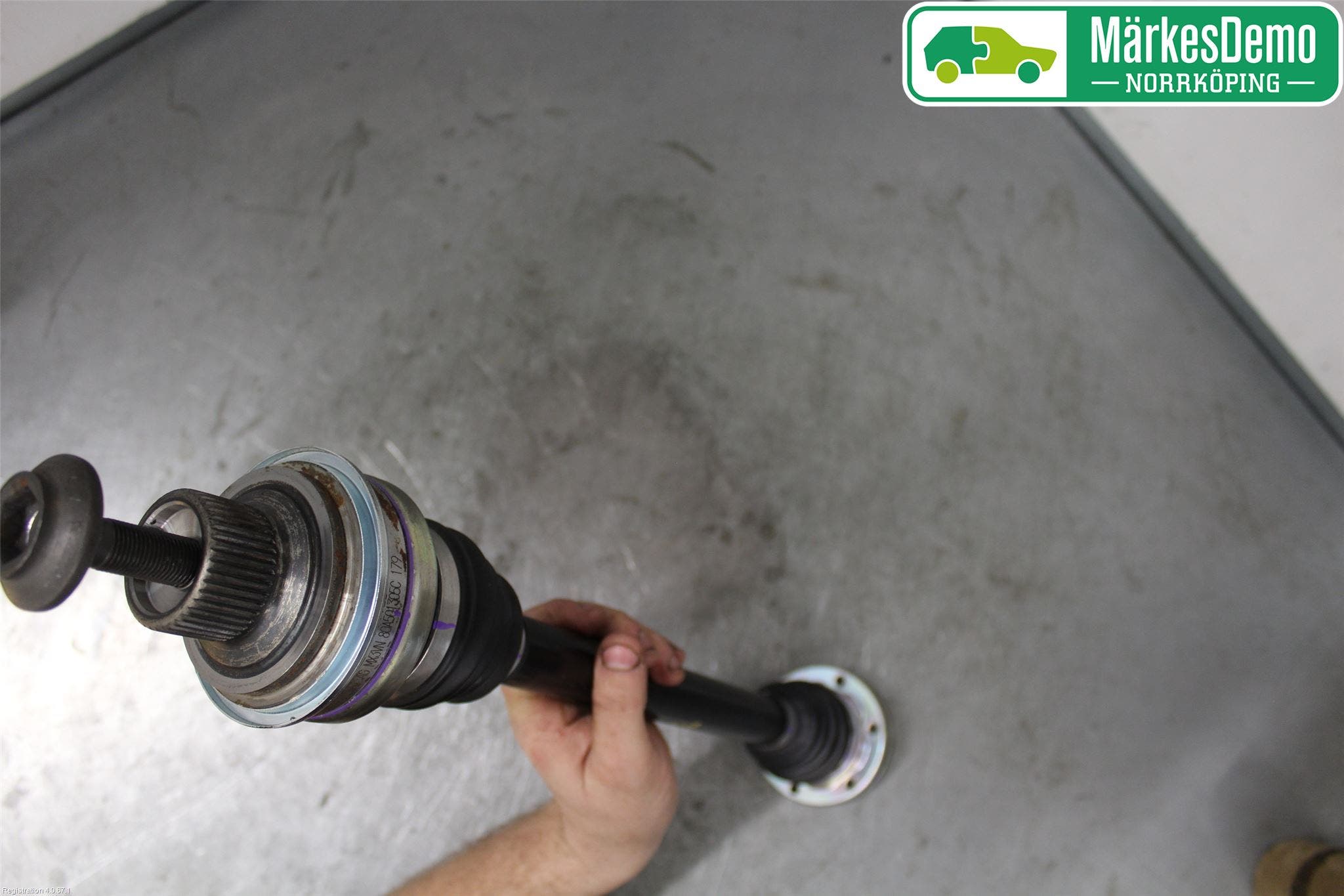 Audi Q5/SQ5 17- Drivaxel Bak Höger