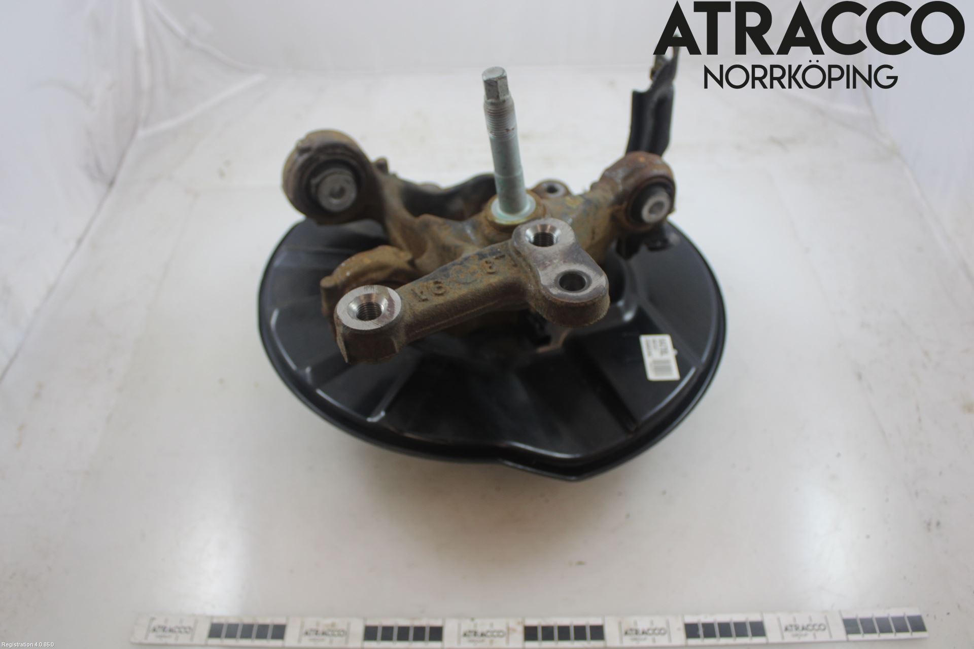 Toyota RAV4 19- Hjullagerhus-Spindel Vä B