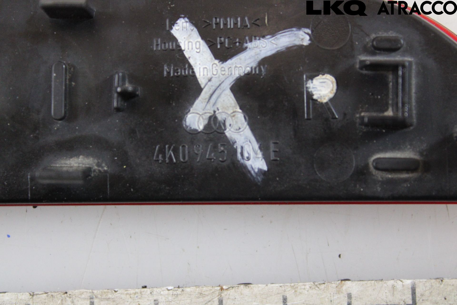 Audi A6 F2/C8 19- Dimljus/Reflex Bak