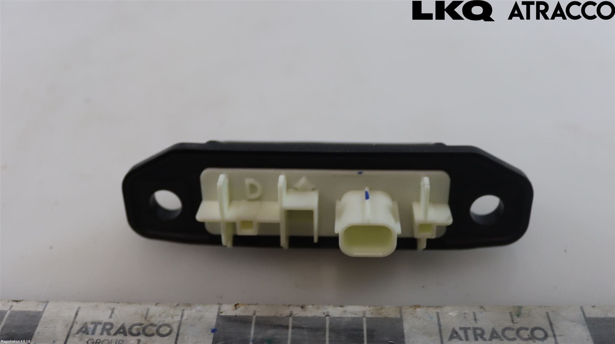 Toyota YARIS XP21 20- Bakluckehandtag