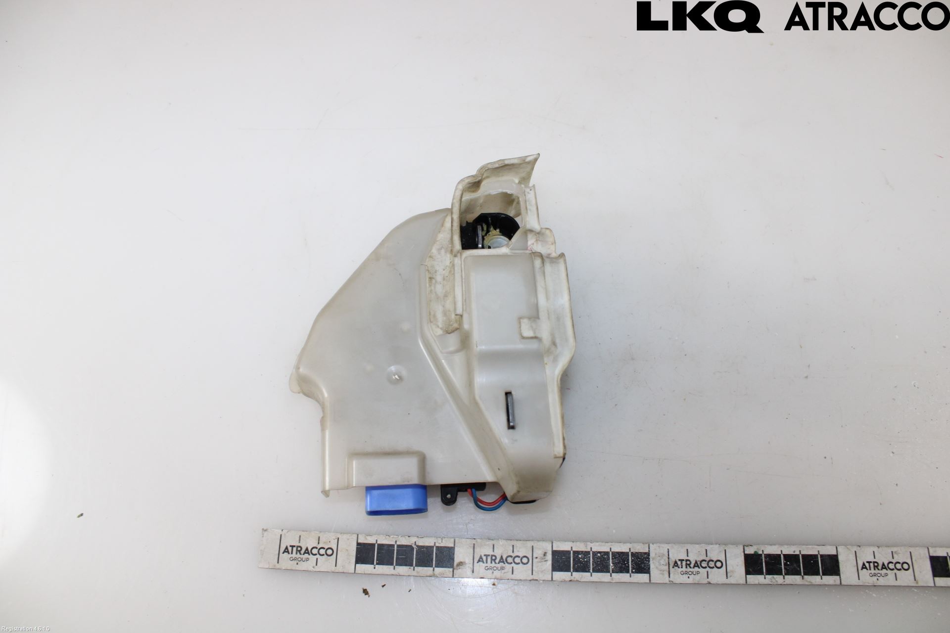Volkswagen VW JETTA V 06-10 Låskista-Dörrlås