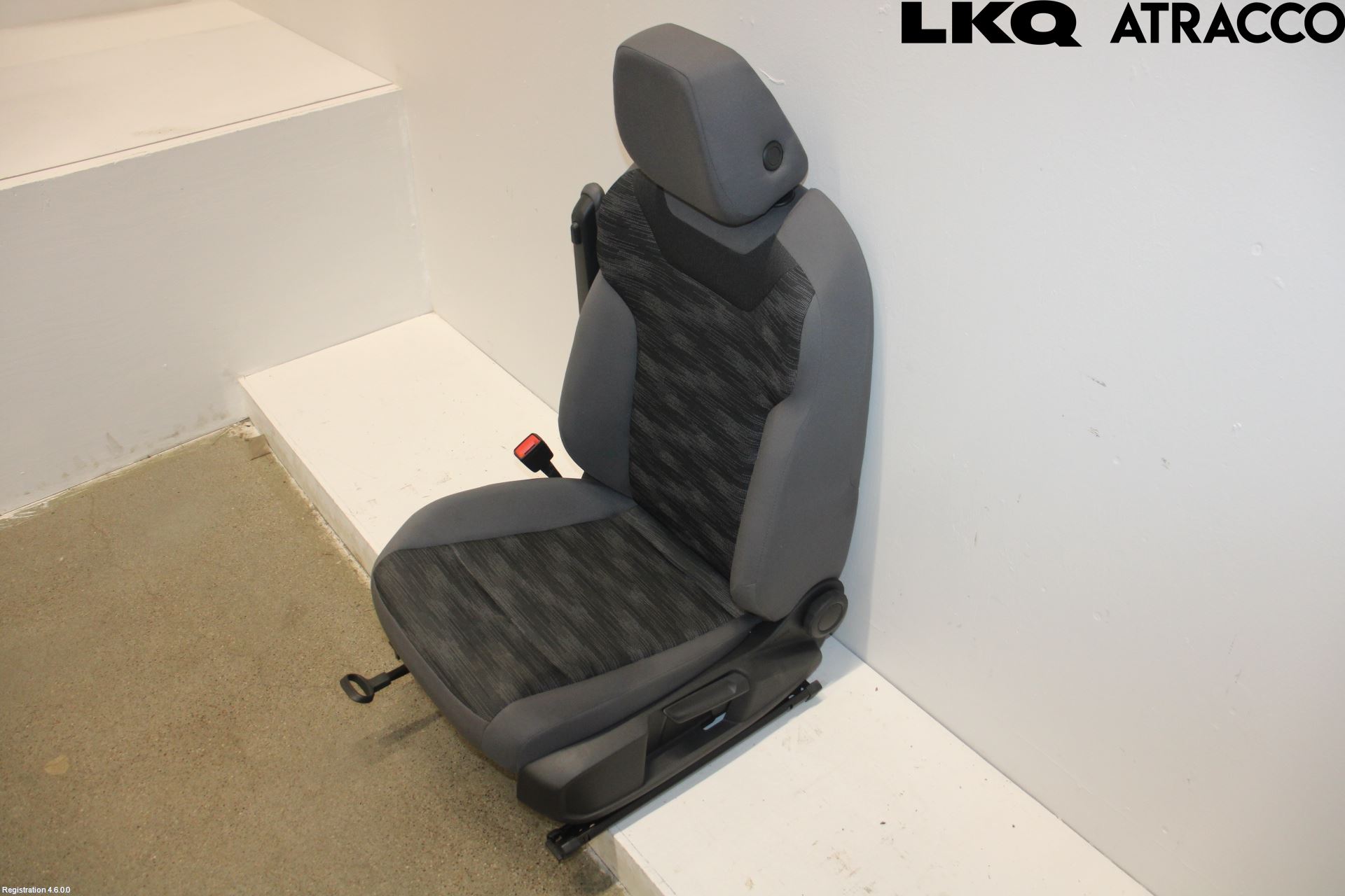 Volkswagen VW ID.4 21- Inredning Stol Fram Vä