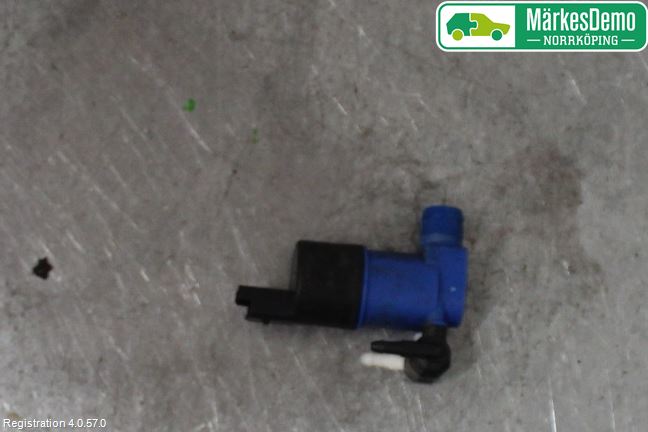 Renault CLIO IV 12-16 Spolarpump Vindruta