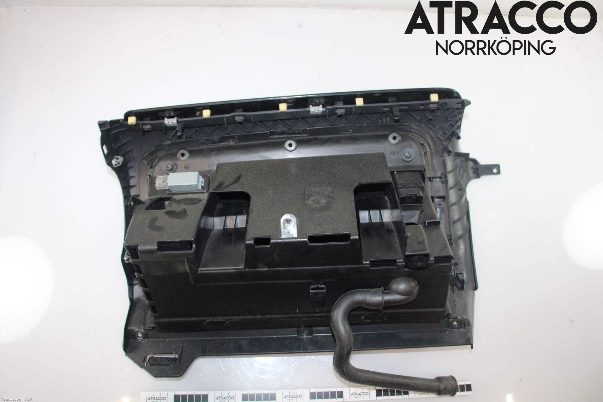 Volkswagen VW GOLF VI 09-13 Handskfack